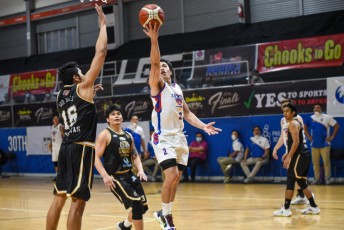 timthumb.php?src=https%3A%2F%2Ftiebreakertimes.com.ph%2Fwp-content%2Fuploads%2F2021%2F03%2F2021-Chooks-to-Go-MPBL-Lakan-Finals-Game-Two-San-Juan-def-Davao-Occidental-Orlan-Wamar-1024x684.jpg&h=230&q=90&f= Ayonayon takes over as San Juan ties MPBL Finals series Basketball MPBL News  - philippine sports news