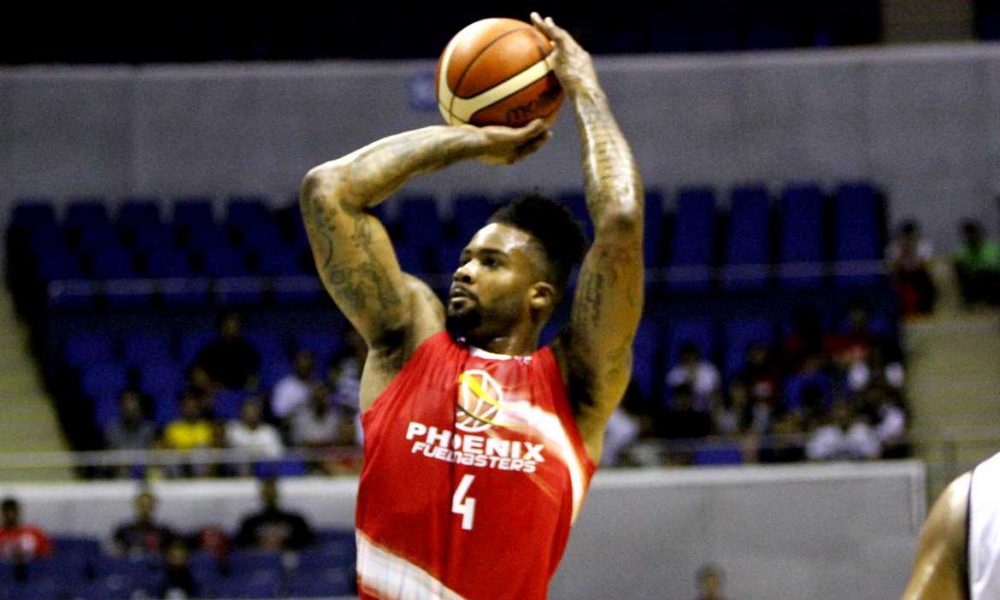 Phelps' 52 snaps Phoenix skid in win over Globalport