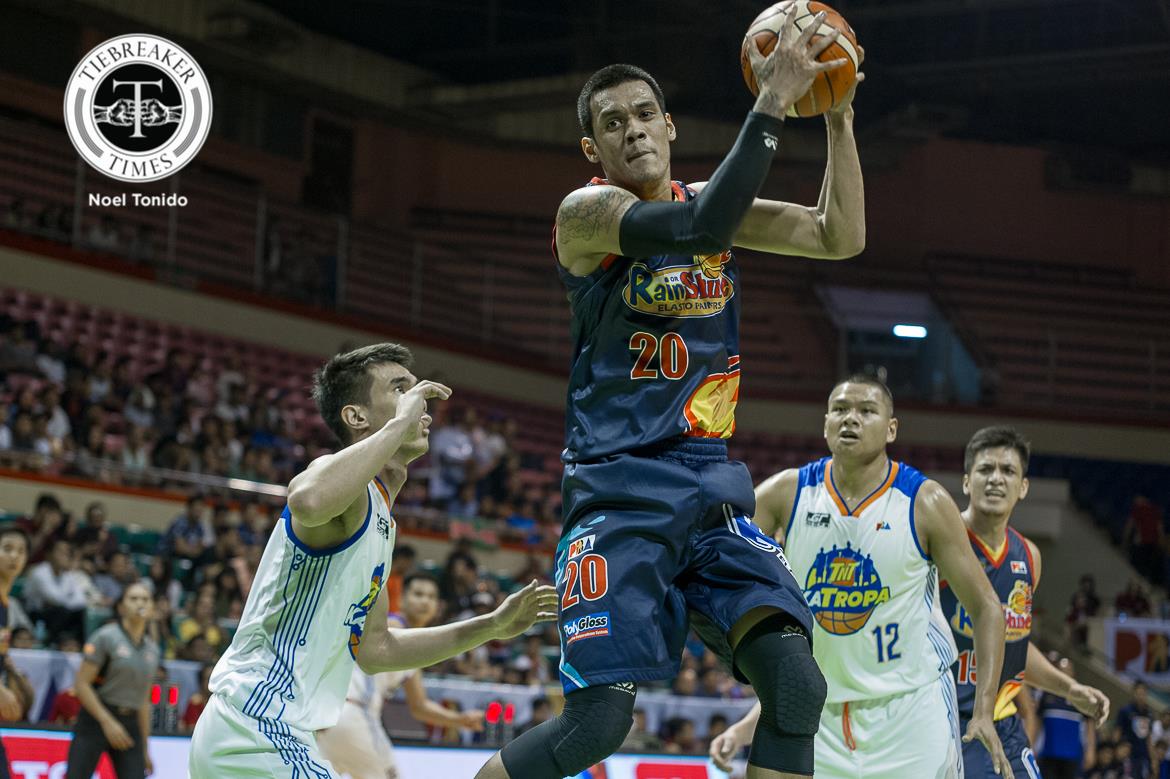 2017-18-PBA-Philippine-Cup-Rain-or-Shine-def-TNT-Raymond-Almazan Jayson Castro left baffled after stats-superior TNT drops opener to Rain or Shine Basketball News PBA  - philippine sports news