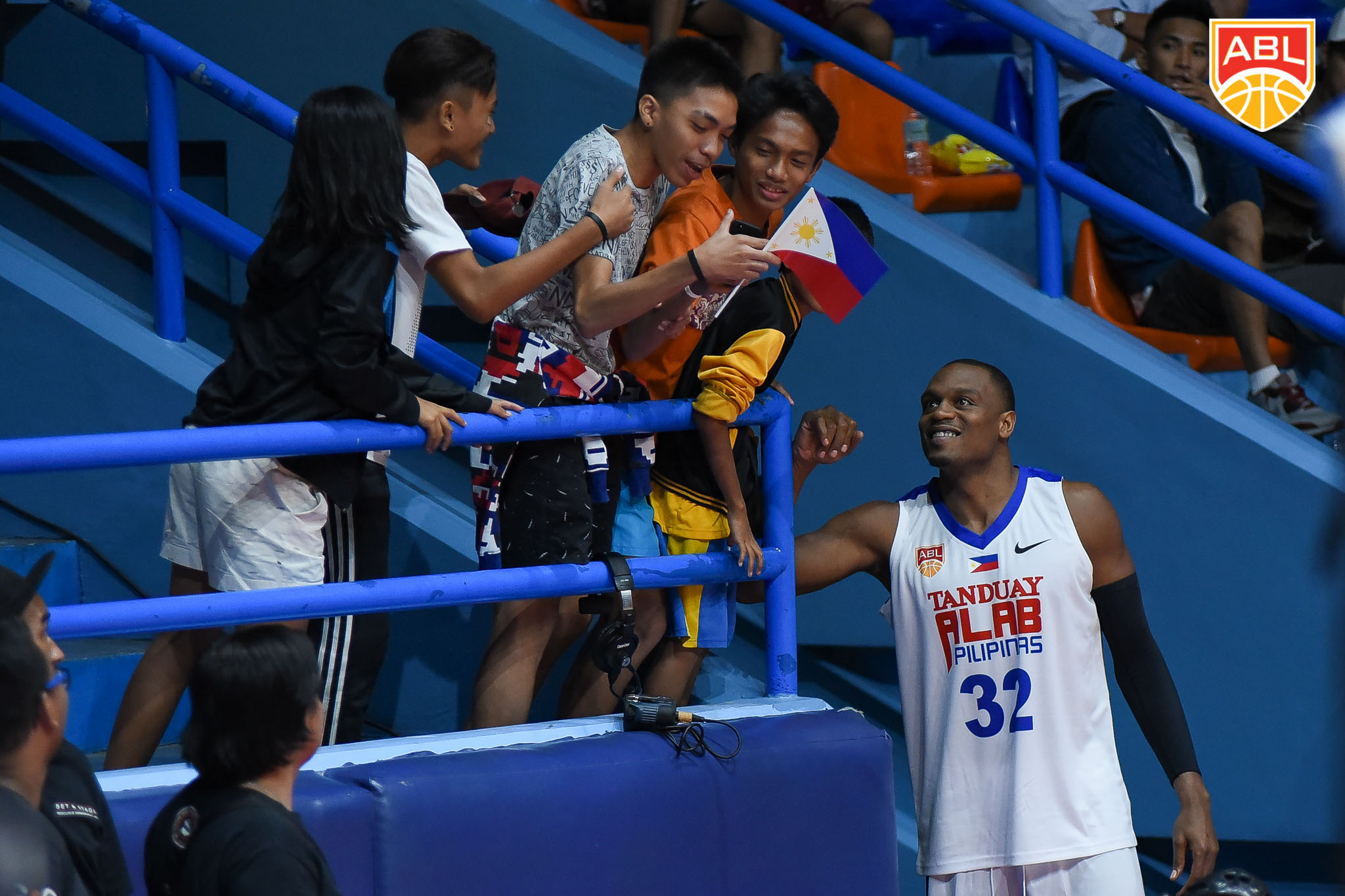 ABL-8-Alab-def-Dragons-Justin-Brownlee Justin Brownlee set for much-awaited Barangay Ginebra return Basketball News PBA  - philippine sports news