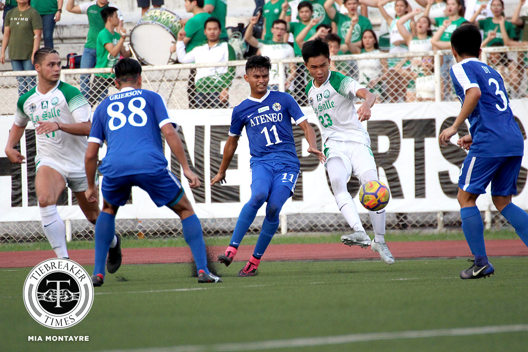 UAAP-80-MFB-ADMU-def-DLSU-Gayoso-Garcia Jarvey Gayoso rises above the noise, silences naysayers ADMU Football News UAAP  - philippine sports news