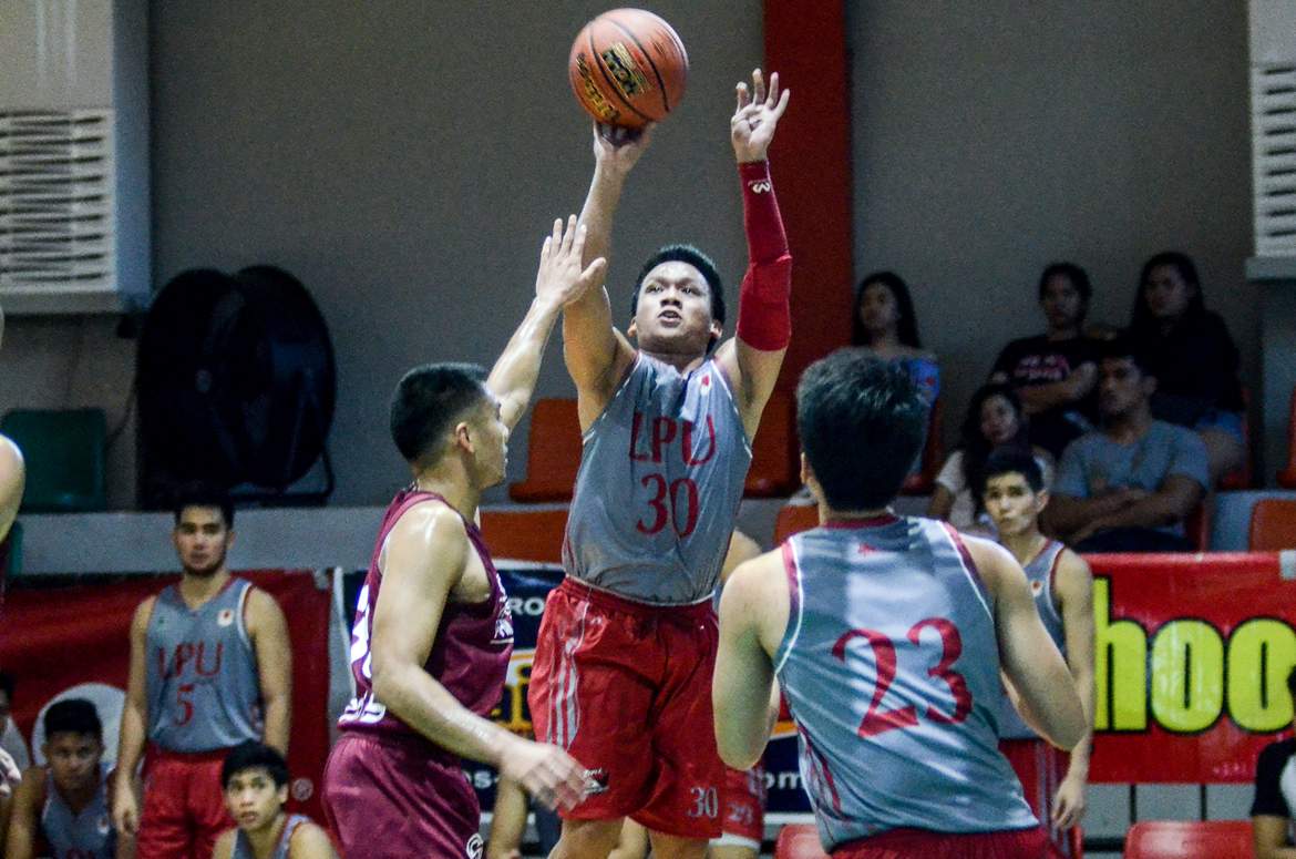 2018-SMART-City-Hoops-Summer-Classic-25-under-UP-def-LPU-Renzo-Navarro Hubert Cani takes charge as FEU escapes Letran; Bright Akhuetie powers UP rout of Lyceum Basketball CSJL FEU LPU News SMART City Hoops UP  - philippine sports news