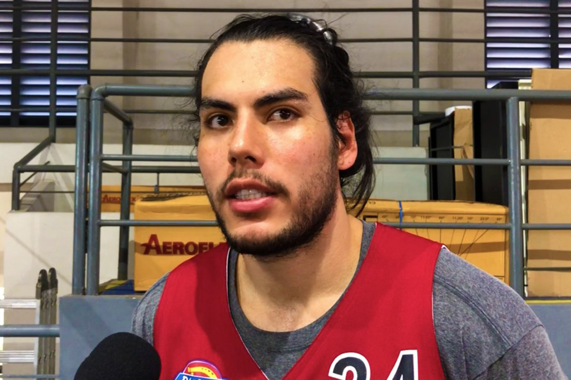 2018-pba-commissioners-cup-san-miguel-practice-christian-standhardinger Chris Ross sees no issues with Christian Standhardinger's addition: 'He's a high IQ guy' Basketball News PBA  - philippine sports news