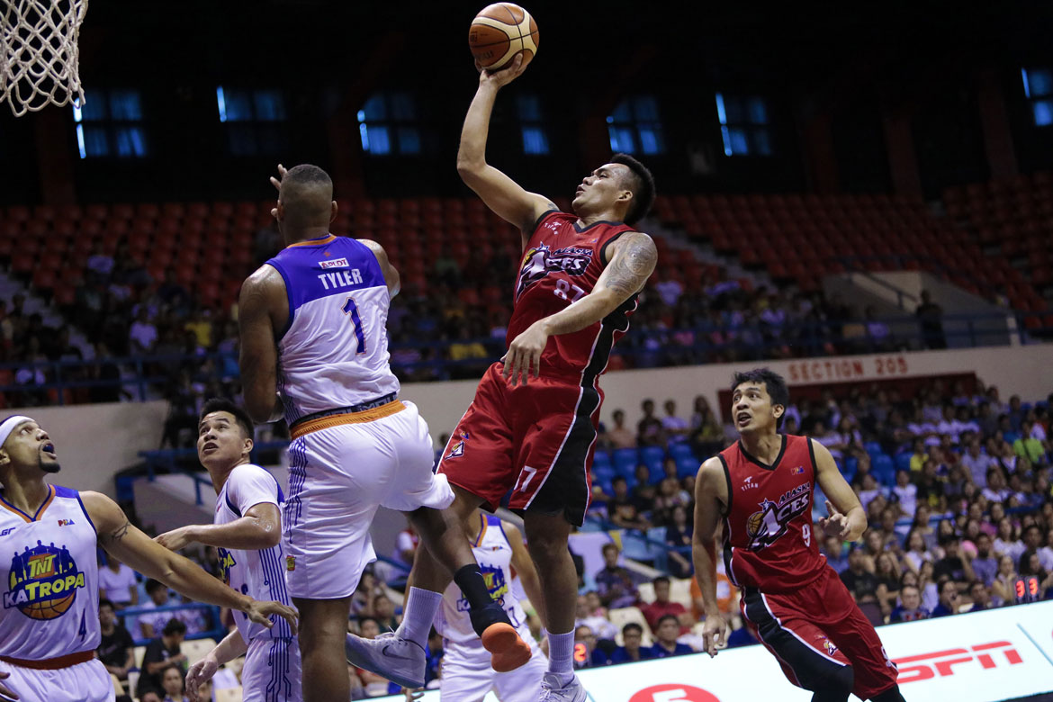 2018-pba-commissioners-cup-alaska-def-tnt-vic-manuel Antonio Campbell on Vic Manuel: 'I know that's Calvin Abueva's name but Vic is a beast' Basketball News PBA  - philippine sports news