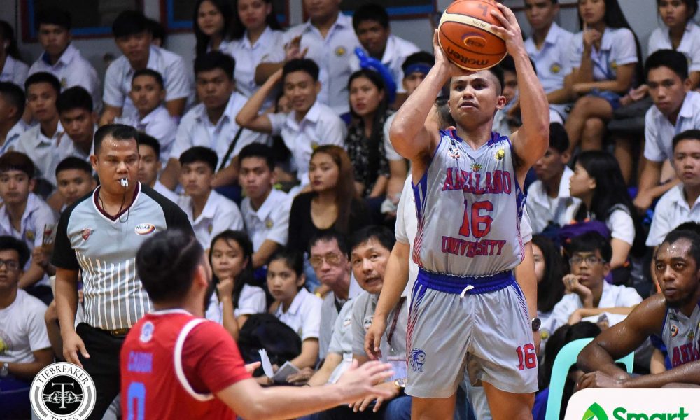 Levi dela Cruz takes over in OT as Arellano wins season debut ...