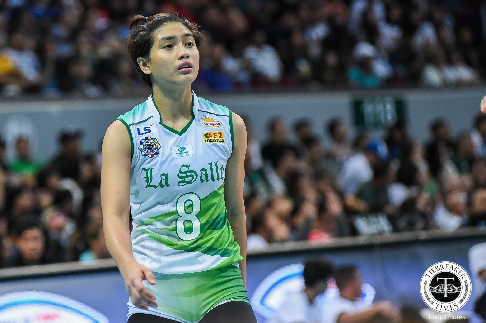 DLSU rookie Jolina Dela Cruz comes out of nowhere to make