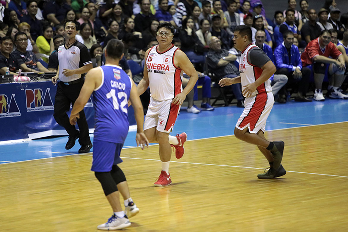 pba-return-of-the-rivals-ginebra-def-purefoods-noli-locsin Bal David, Vince Hizon, Noli Locsin make most of Gordon's reunion Basketball News PBA  - philippine sports news