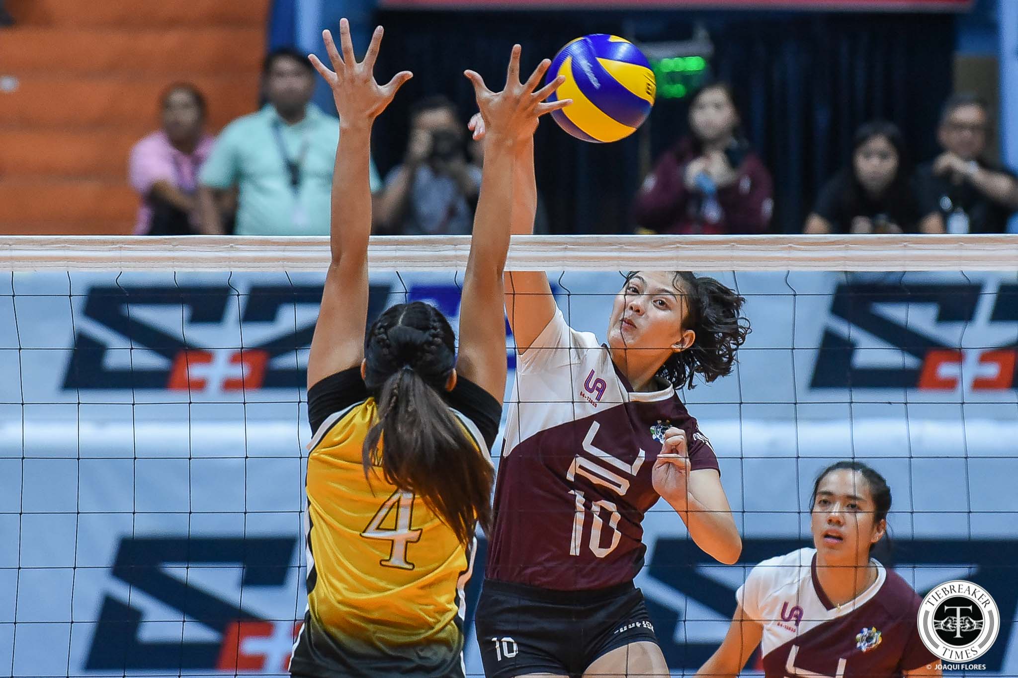 UAAP-81-Volleyball-UST-vs.-UP-Molde-9904 Irah Jaboneta shows what she learned from bro Janjan, Molde vs FEU News UAAP UP Volleyball  - philippine sports news