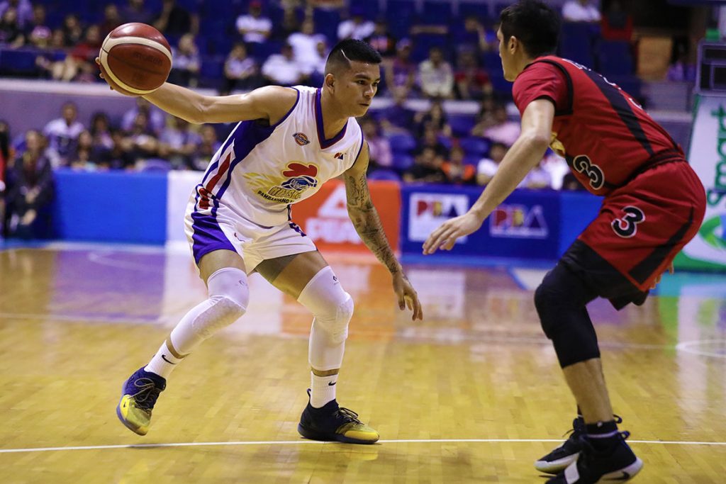 Jio Jalalon steers Magnolia to fourth straight win, 36-point rout of ...