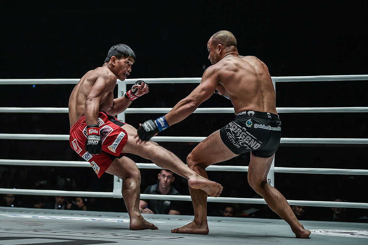 ONE-Dawn-of-Heroes-Eduard-Folayang-leg-kick-to-Eddie-Alvarez ONE Championship returns to ‘Mecca of Philippine MMA’ Mixed Martial Arts News ONE Championship  - philippine sports news