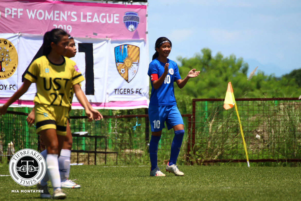 PFFWL-2019-Wk-10-M2-Tuloy-FC-def-Tigers-FC-Bandoja La Salle takes solo PFFWL lead, survives gutsy UST DLSU Football News PFF Women's League UST  - philippine sports news