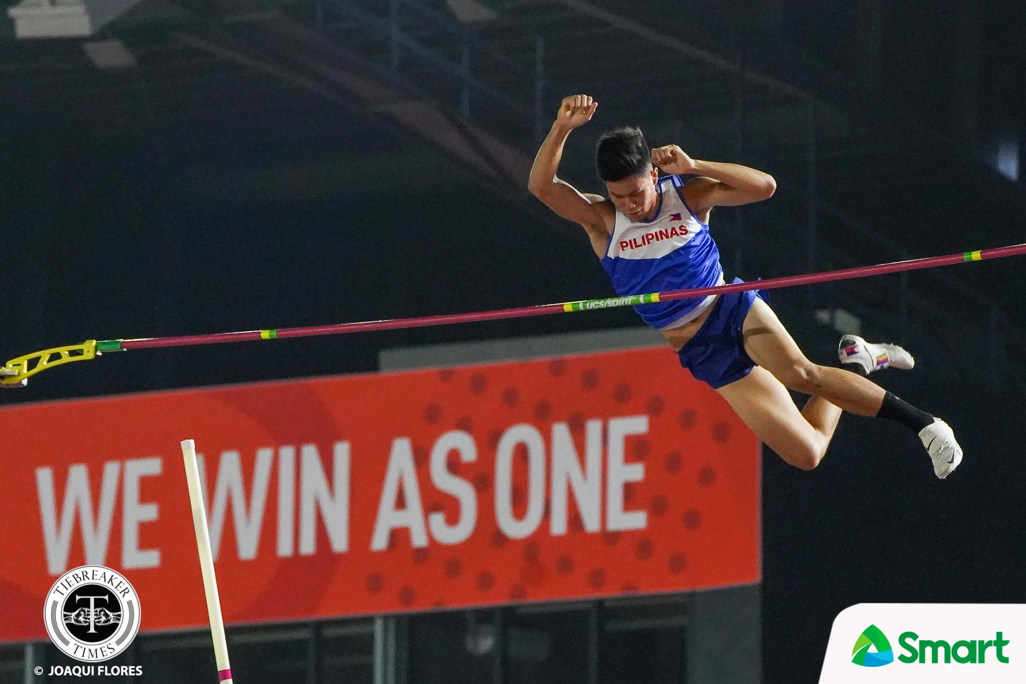 Ej Obiena Clears Olympic Pole Vault Semis