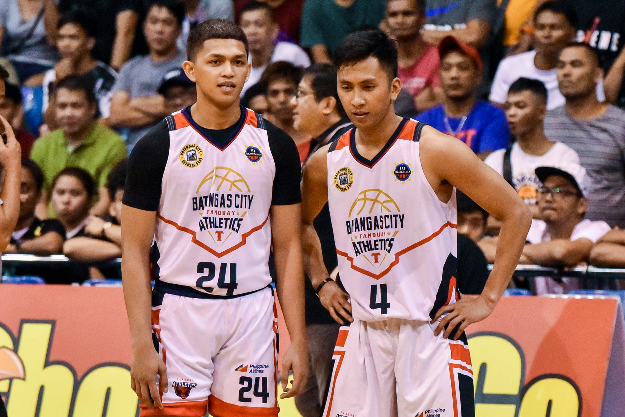 MPBL-2019-2020-Batangas-vs.-Pampanga-6TH-PHOTO-Jaydee-TUNGCAB-REY-SUERTE-BATANAGAS Jaydee Tungcab applies for PBA Draft as B.League dream crushed by COVID-19 Basketball News PBA - philippine sports news