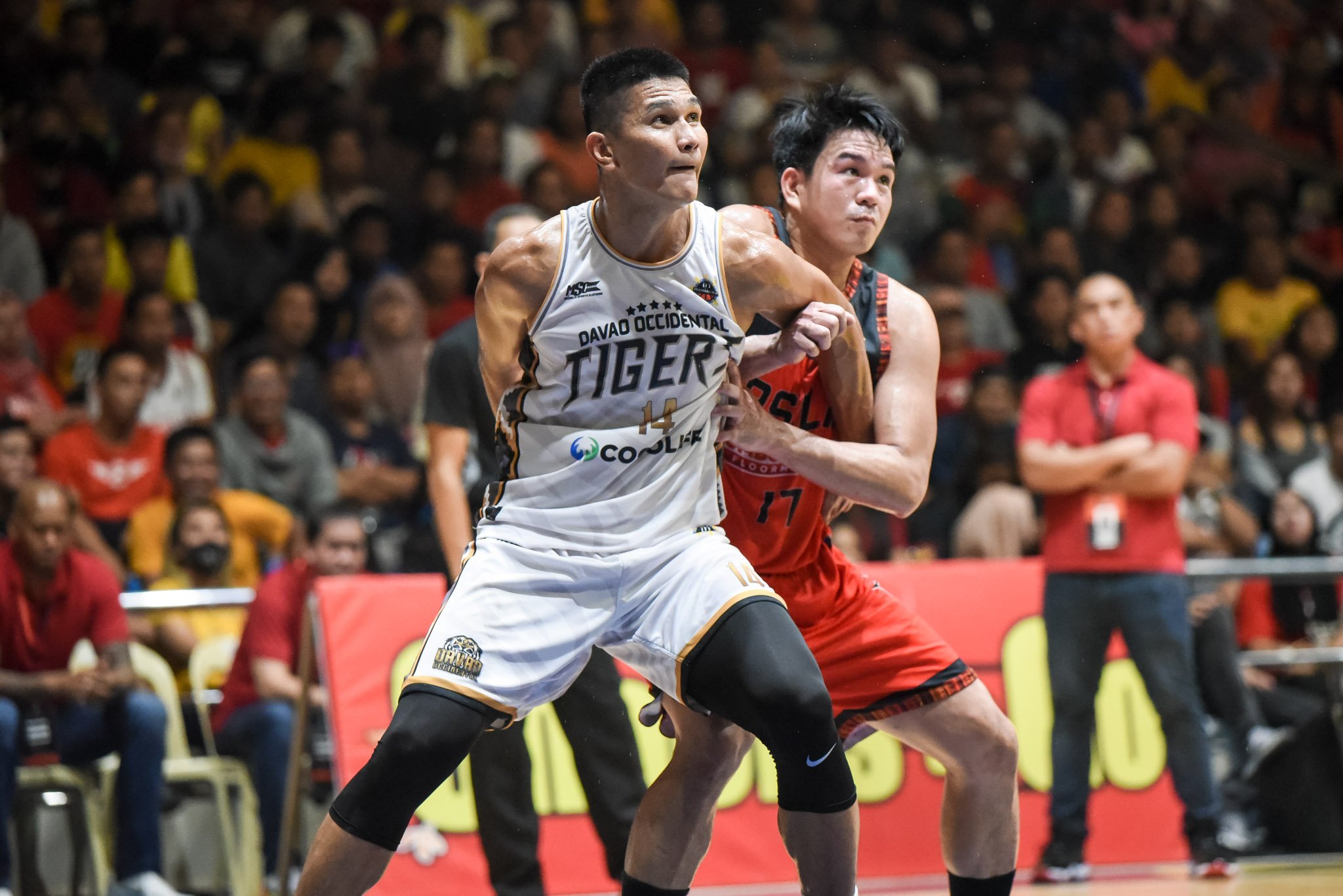 2019-Chooks-MPBL-Basilan-vs-Davao-Albo Bonbon Custodio lives up to being a veteran for Davao Occidental Basketball MPBL News  - philippine sports news