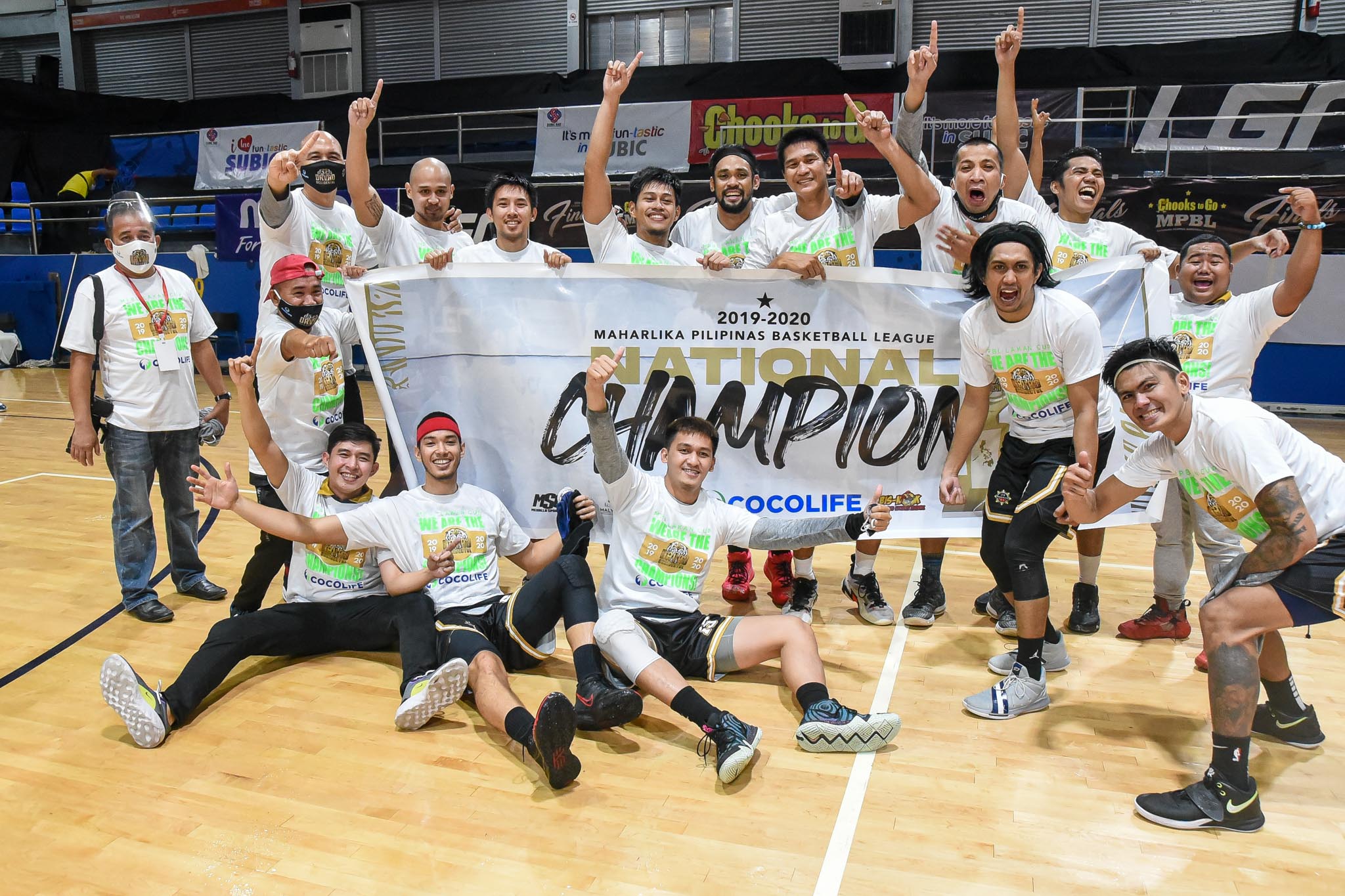 2021-Chooks-to-Go-MPBL-Lakan-Finals-Game-Four-Davao-Occidental-vs-San-Juan-Tigers-celebration-5 Chooks-to-Go MPBL set to turn pro, removes Fil-for restrictions Basketball MPBL News  - philippine sports news