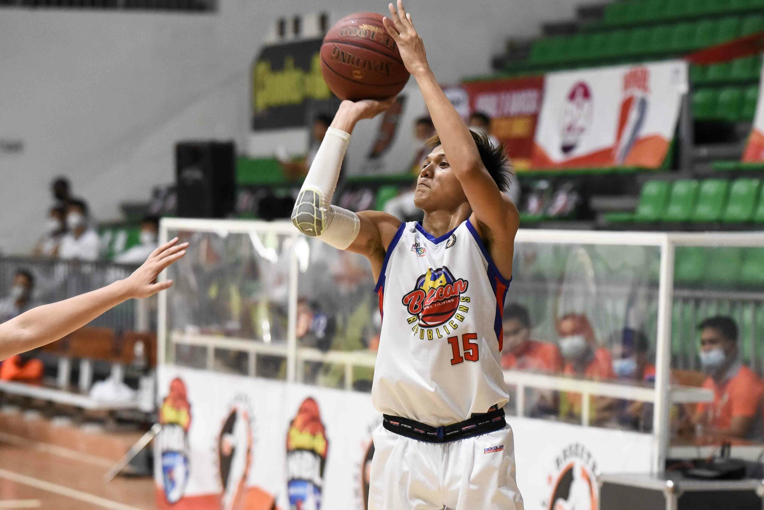 2021-Chooks-NBL-Bulacan-vs-Paranaque-Ryan-Operio-scaled Dominick Fajardo-powered Bulacan DF routs Paranaque for fifth NBL win Basketball NBL News  - philippine sports news