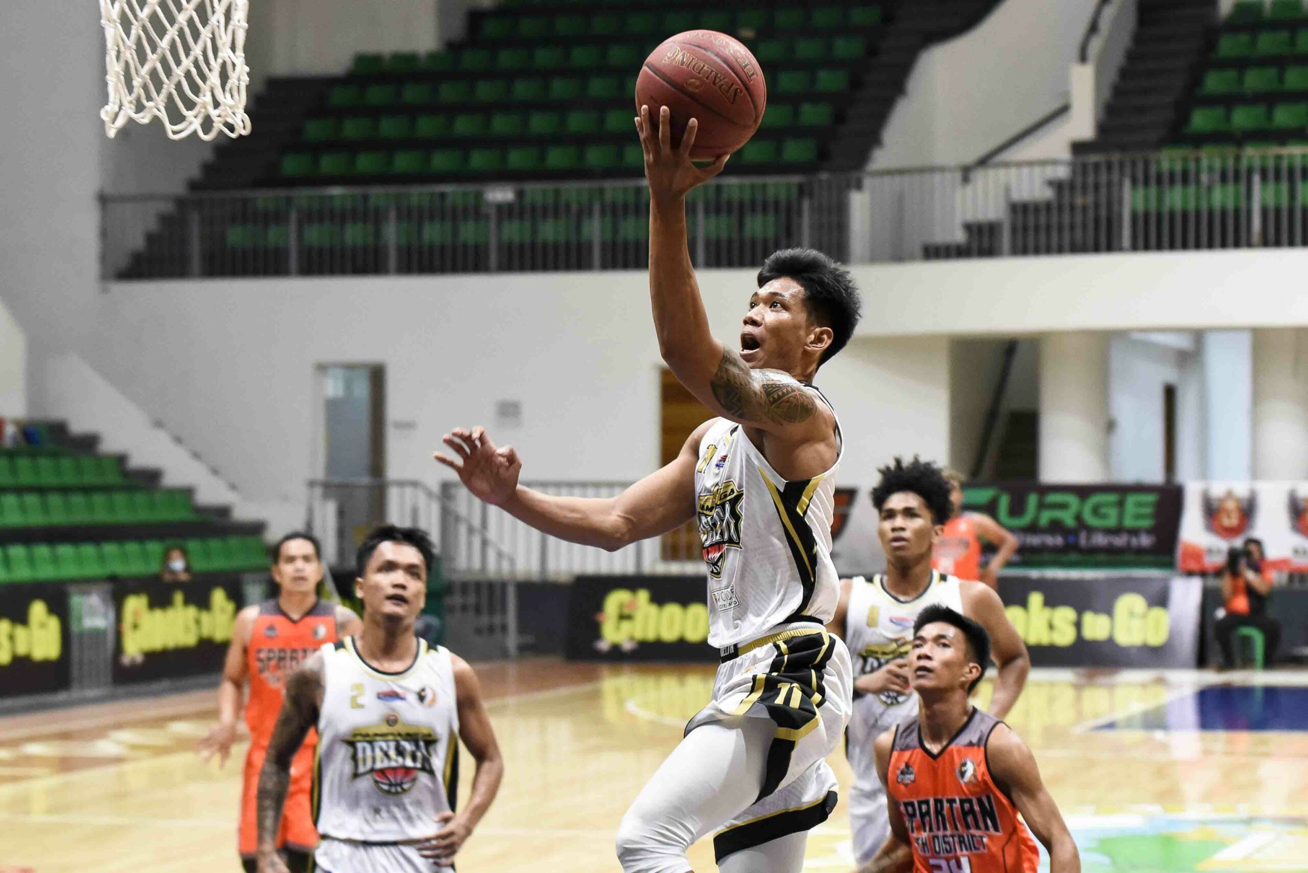 2021-Chooks-NBL-Pampanga-vs-Stan-D4-Michael-Jeffrey-Garcia-Pampanga-scaled NBL: Ronald Pascual makes successful return as Pampanga deals Stan D4 67-point rout Basketball NBL News  - philippine sports news