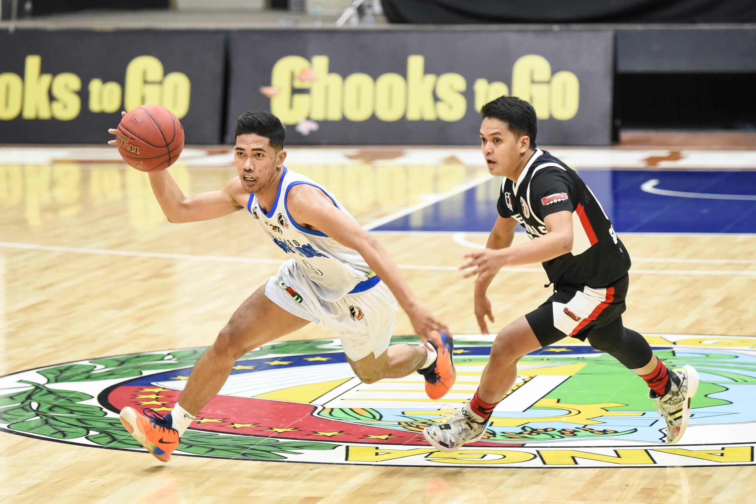 2021-Chooks-to-Go-NBL-Mindoro-vs-Taguig-Luigi-Natada-Mindoro-scaled Dan Natividad carries Taguig to NBL playoffs Basketball NBL News  - philippine sports news