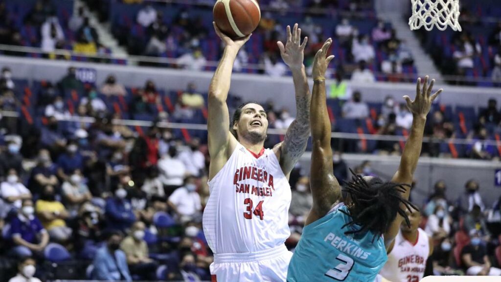 Phoenix outlasts Ginebra in double overtime to claim third win - ESPN