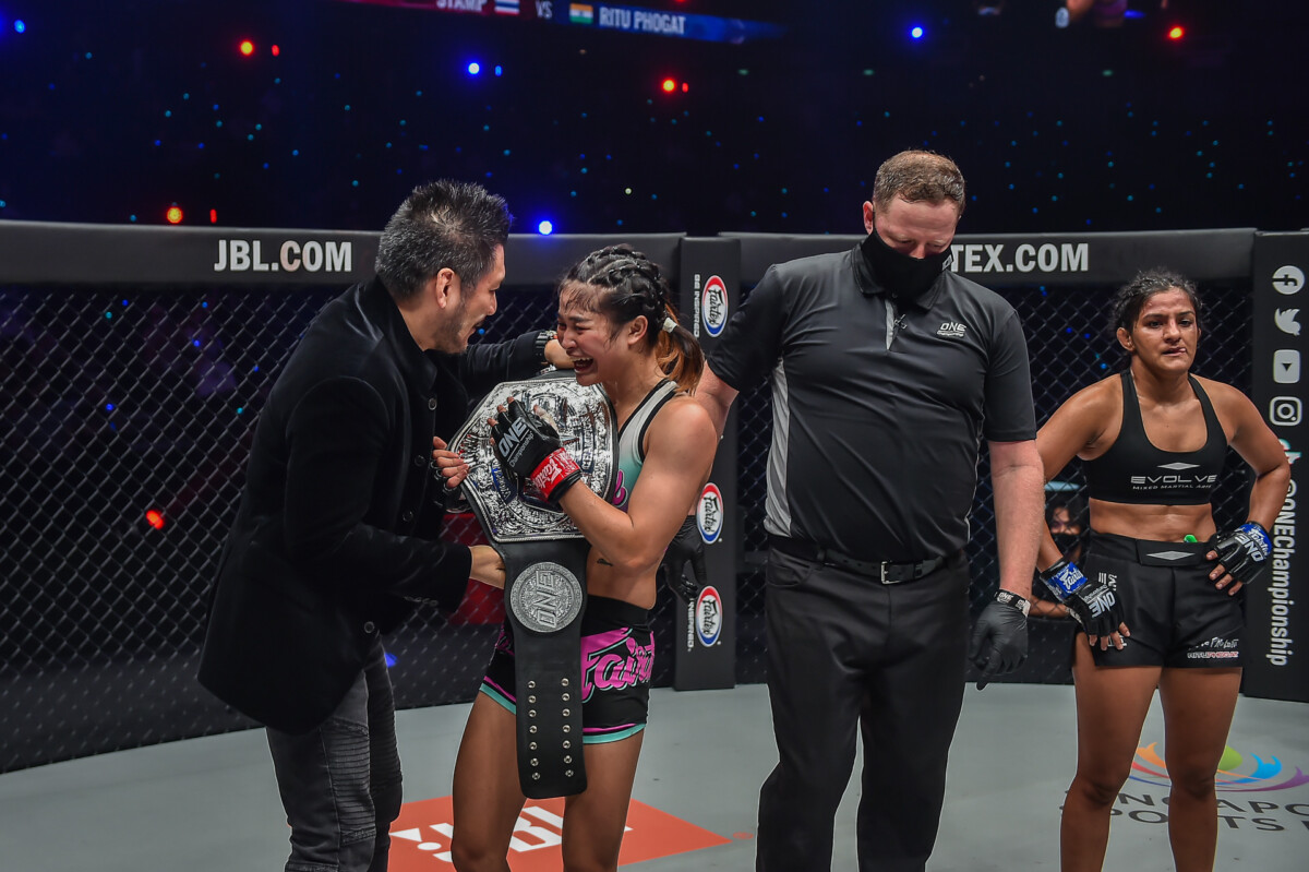 ONE-Winter-Warriors-Stamp-def-Ritu-Phogat ONE: Winter Warriors: Stamp rules ONE GP as Eersel defends kickboxing title Kickboxing Mixed Martial Arts News ONE Championship  - philippine sports news