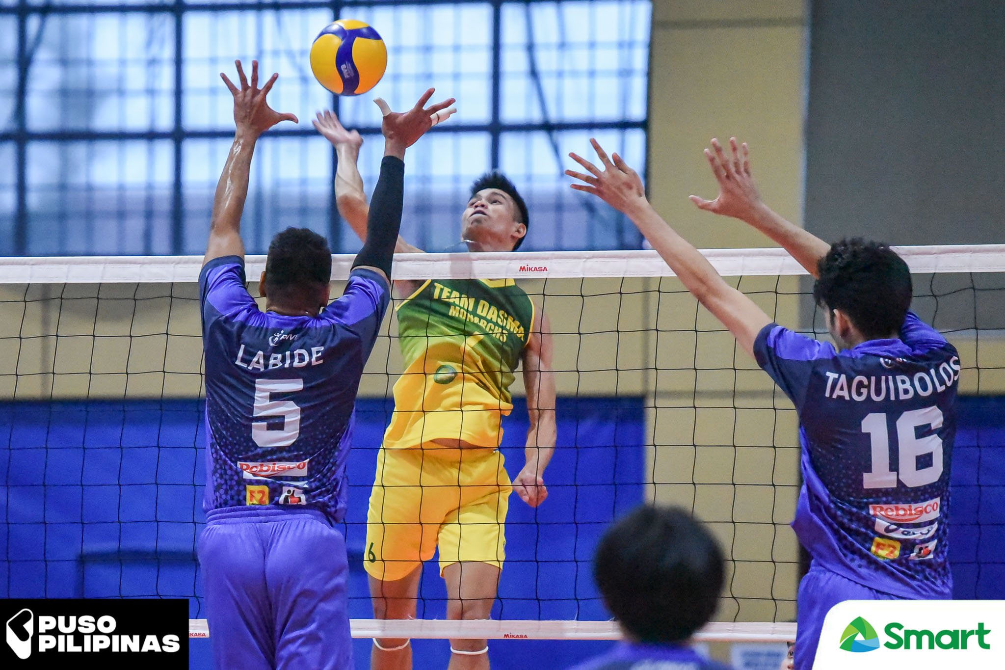 PNVF-VNS-vs.-Dasma-Calado-5558 After winning PNVFCL MVP, Mark Calado eyes National Team News Volleyball  - philippine sports news