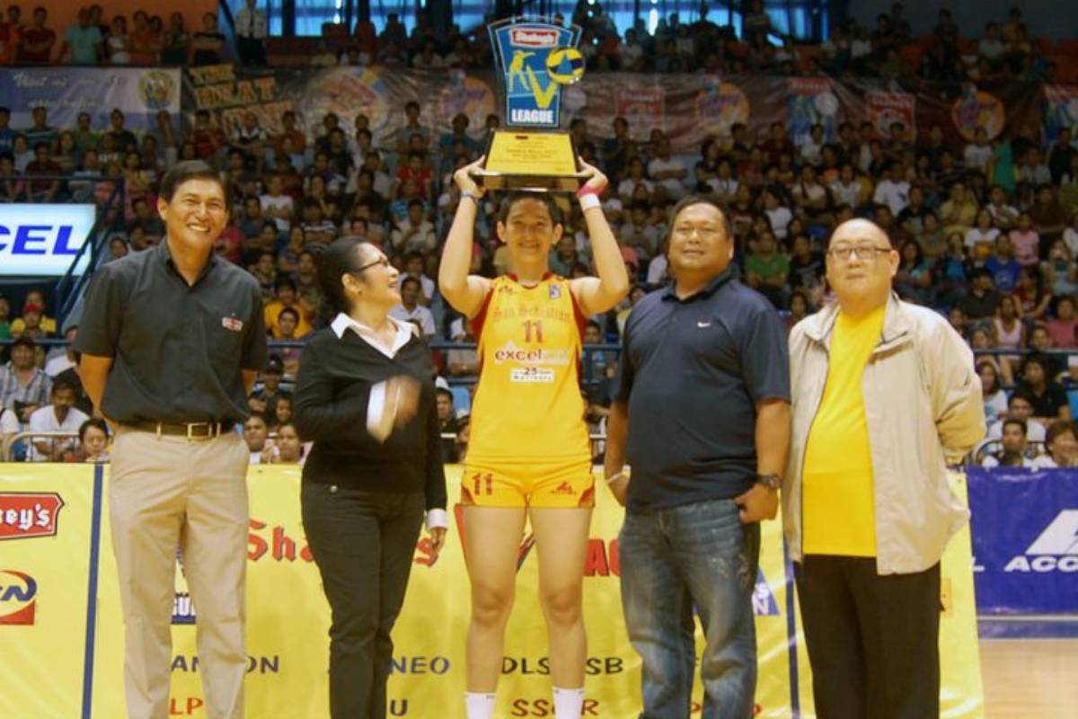 2010-SVL-First-Conference-MVP-Sue-Roces Sue Roces, 37, calls it a career News PVL Volleyball  - philippine sports news