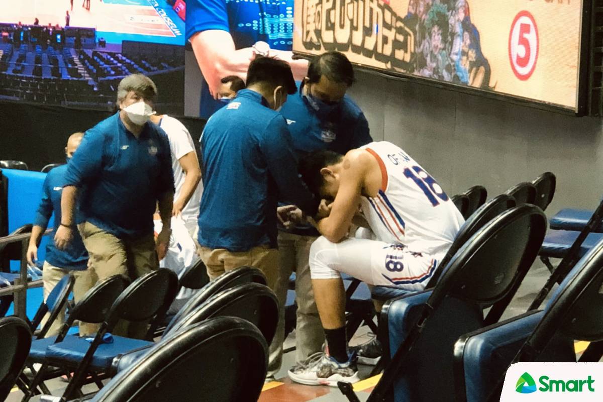 2021-22-PBA-Governors-Cup-NLEX-vs-Meralco-Calvin-Oftana-injury Calvin Oftana out six weeks due to fractured ring finger Basketball News PBA  - philippine sports news