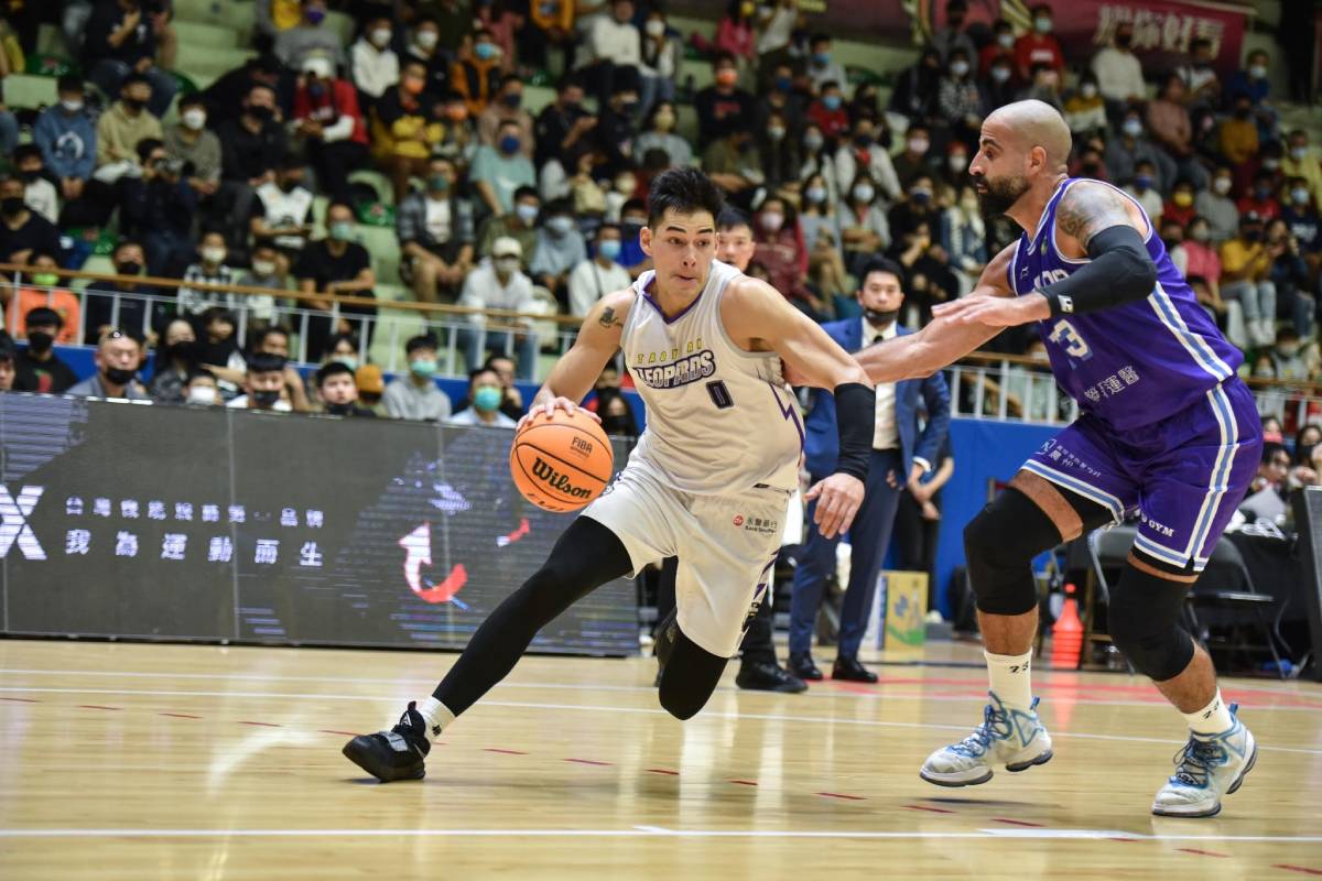 2021-22-T1-Season-Taoyuan-vs-Taichung-Caelan-Tiongson T1: Heading, Taichung avert meltdown vs Taoyuan for win no. 9 Basketball News  - philippine sports news