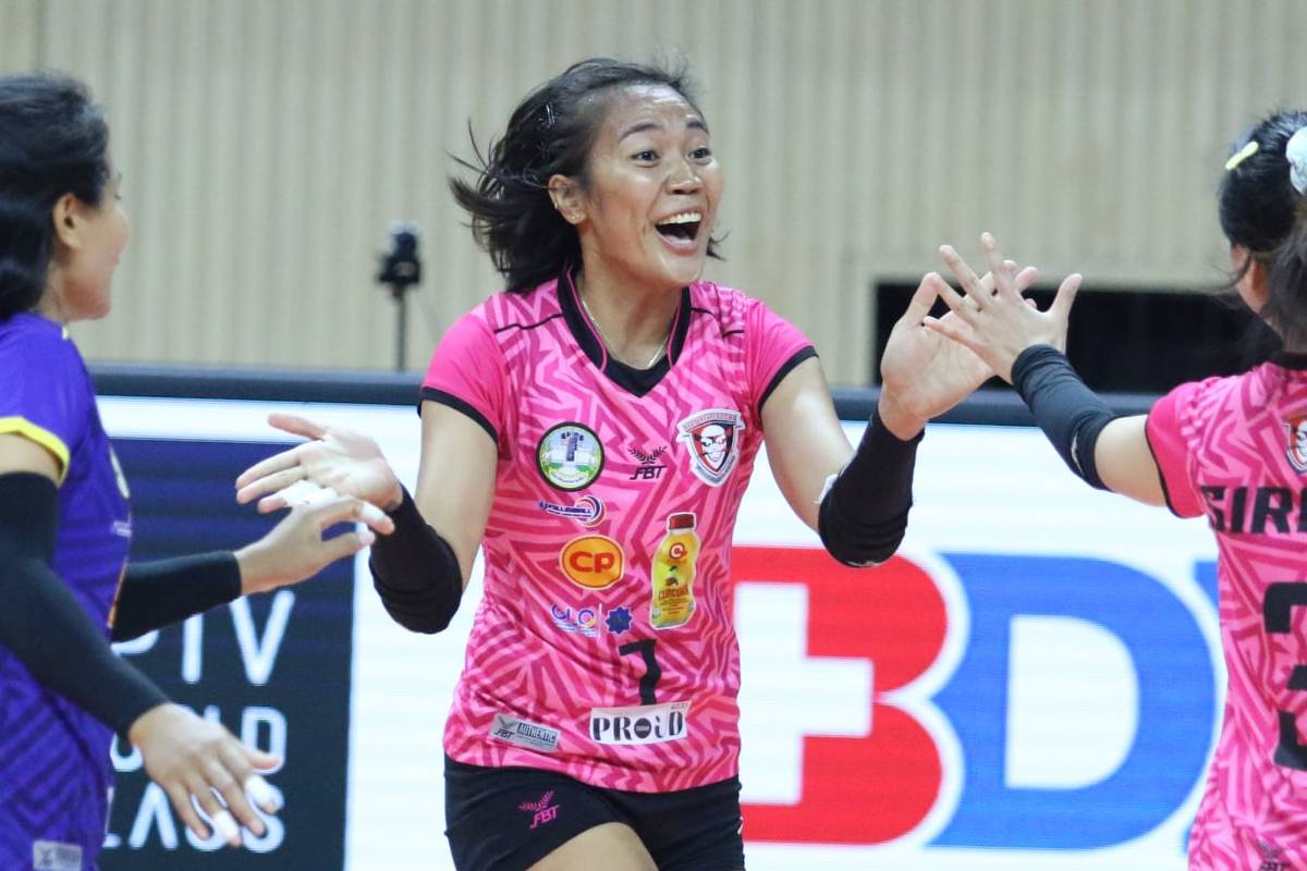 2021-22-VTL-season-Nakhon-Ratchasima-vs-Nakornnont-Mylene-Paat VTL: Santiago-Manabat triumphant in debut as Nakhon Ratchasima sweeps Nakornnont News Volleyball  - philippine sports news