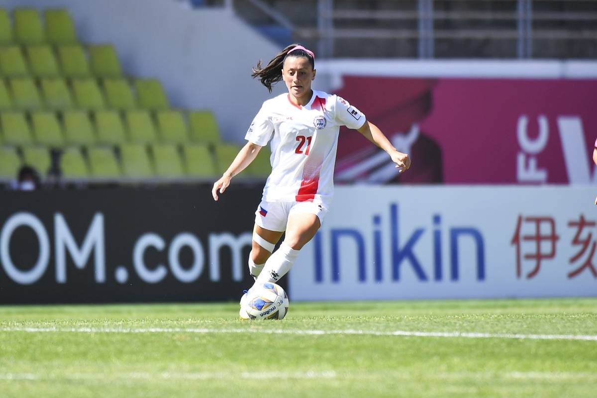 2022-AFC-Womens-Asian-Cup-Philippines-vs-South-Korea-Katrina-Guillou Amid questioning of Filipino heart, PWNFT players honored to discover their roots Football News Philippine Malditas  - philippine sports news