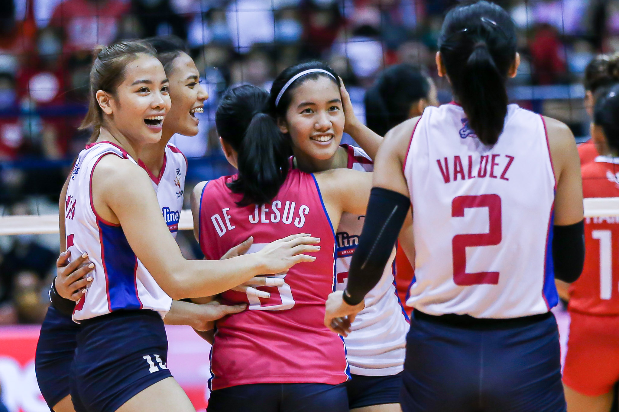 2022-PVL-Creamline-vs-Petrogazz-Game-2-Jema-Galanza-Celine-Domingo-Ella-De-Jesus-Jia-De-Guzman-Alyssa-Valdez Jema Galanza fulfills promise to Creamline after Bacarra heartbreak News PVL Volleyball - philippine sports news