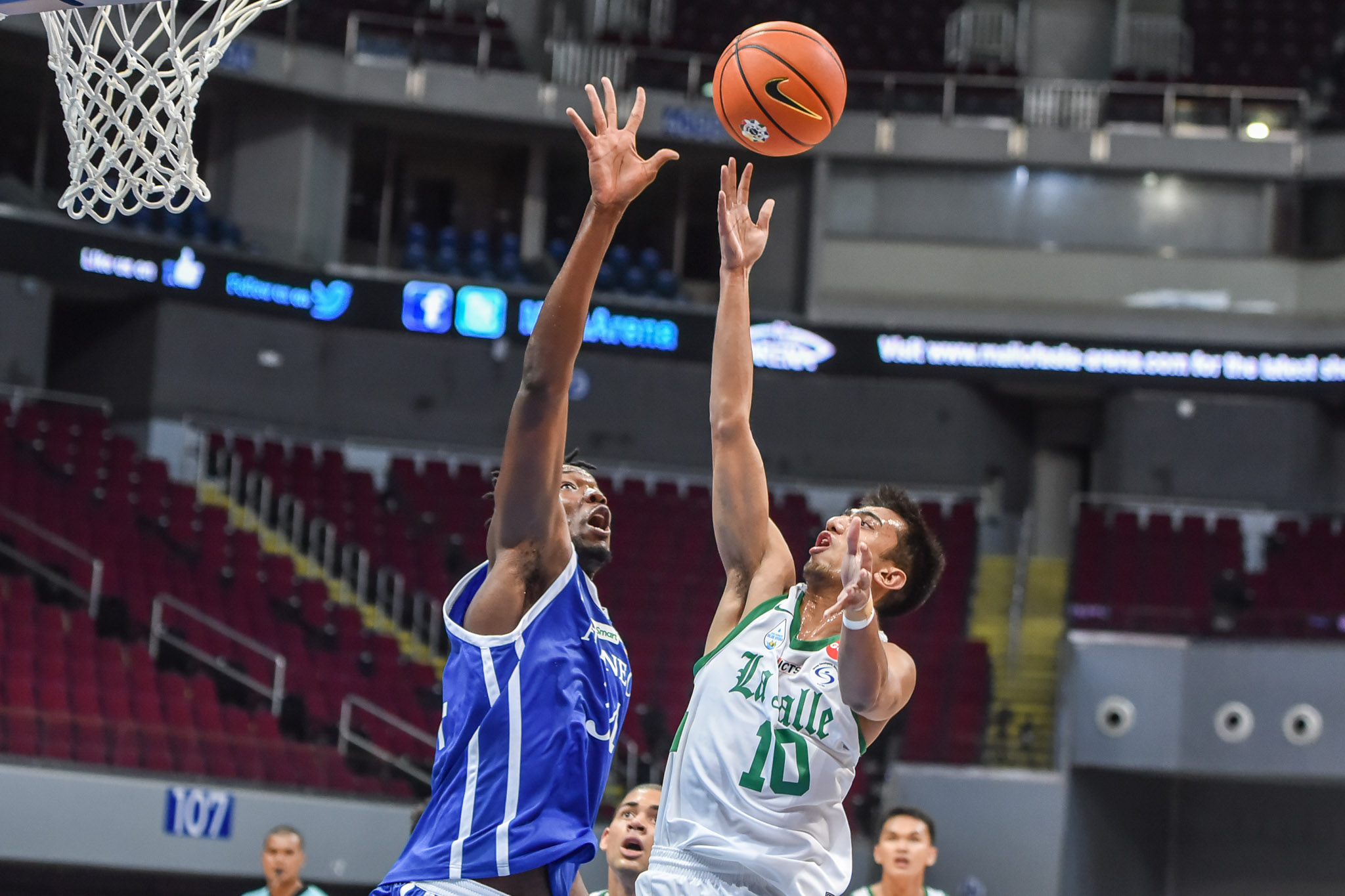UAAP-84-MBB-DLSU-vs.-ADMU-Ange-Kouame-3410 Hoop Nut: The best of UAAP 84's first round ADMU AdU Bandwagon Wire Basketball DLSU FEU NU UAAP UP UST  - philippine sports news
