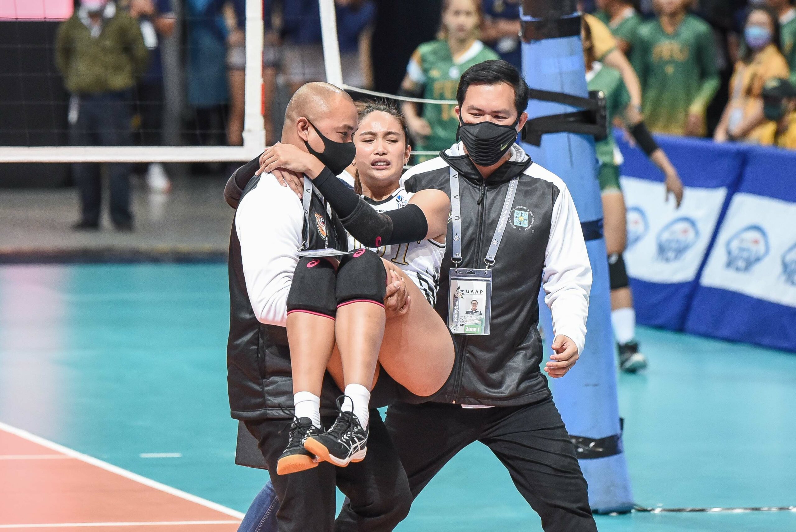 UAAP-84-Womens-Volleyball-UST-vs-FEU-Imee-Hernandez-2-scaled Kungfu Reyes rues 'bad day' for UST as Eya Laure's career game goes for naught News UAAP UST Volleyball  - philippine sports news