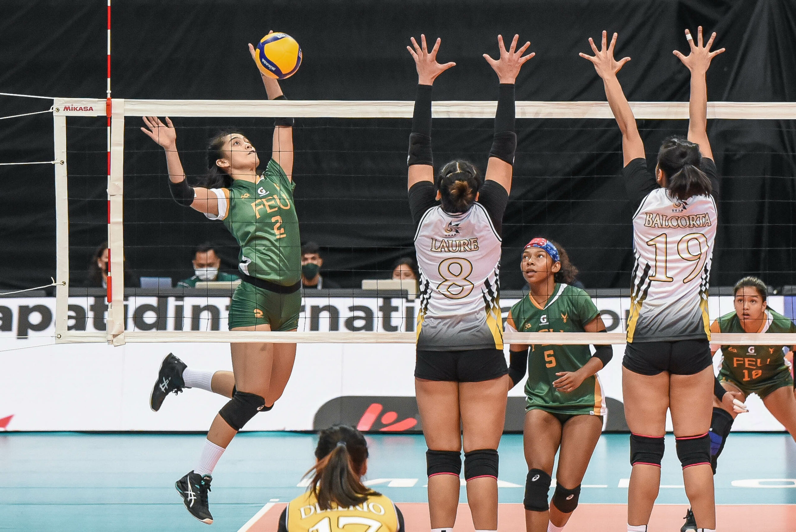 UAAP-84-Womens-Volleyball-UST-vs-FEU-Lycha-Ebon-2-scaled Time flies for suddenly-FEU senior Lycha Ebon News NU UAAP Volleyball  - philippine sports news