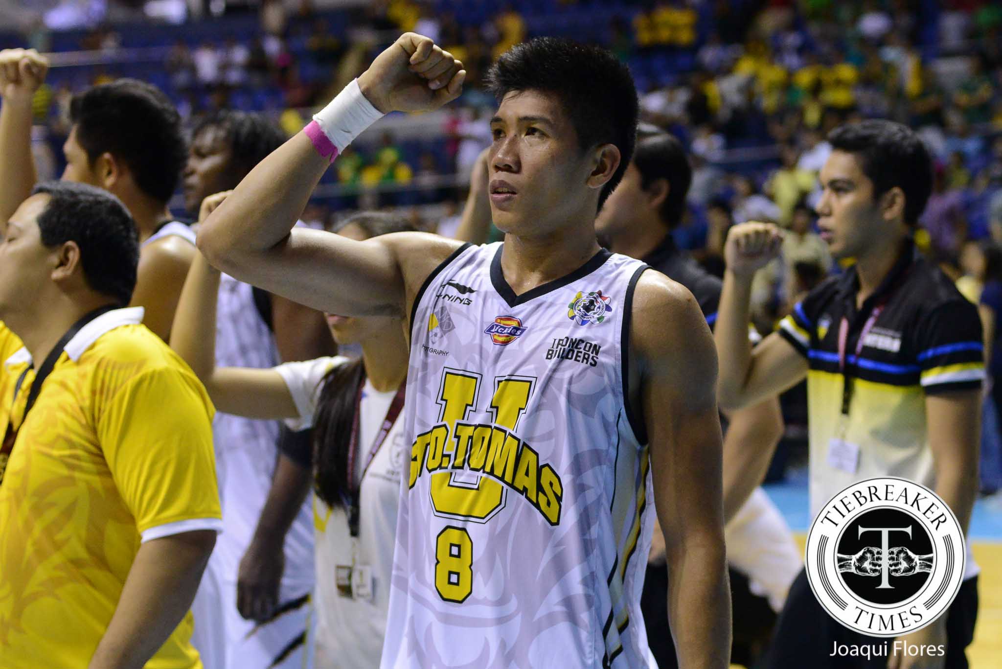 UAAP-78-UST-vs.-FEU-Daquioag-1706 With severity of injury, Cardel believes Daquioag will be out for rest of conference Basketball News PBA  - philippine sports news