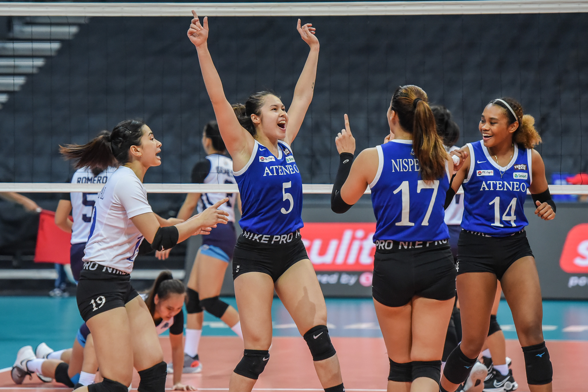 UAAP 84 Ateneo takes fight out of Adamson, climbs stepladder