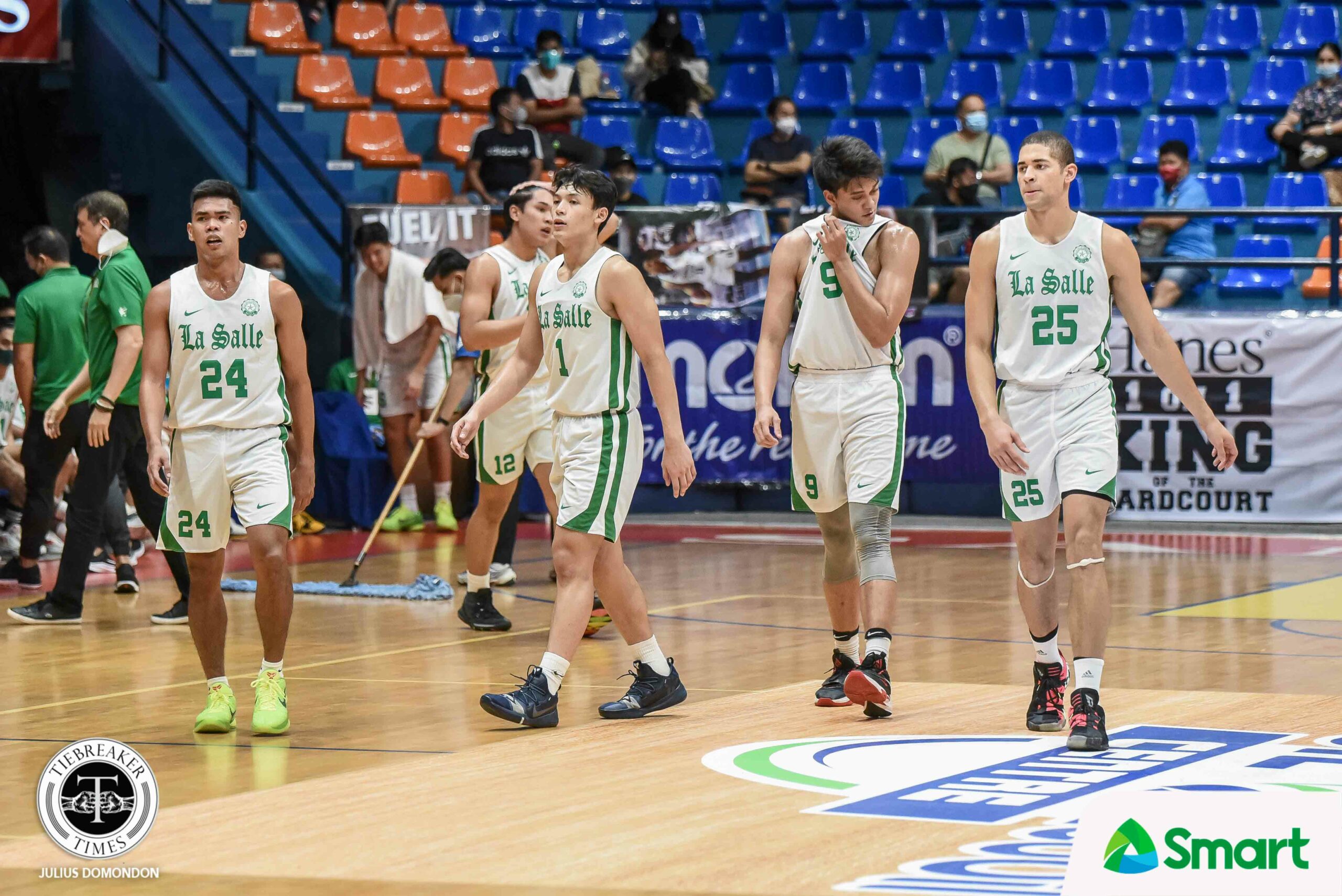 2022-Filoil-Ecooil-Preseason-Cup-FEU-vs-DLSU-Mark-Nonoy-JC-Macalalag-Raven-Cortez-Mike-Phillips-scaled The Short Corner: Who among overseas-trained UP, Ateneo, La Salle will take the throne? ADMU Bandwagon Wire Basketball DLSU UAAP UP  - philippine sports news
