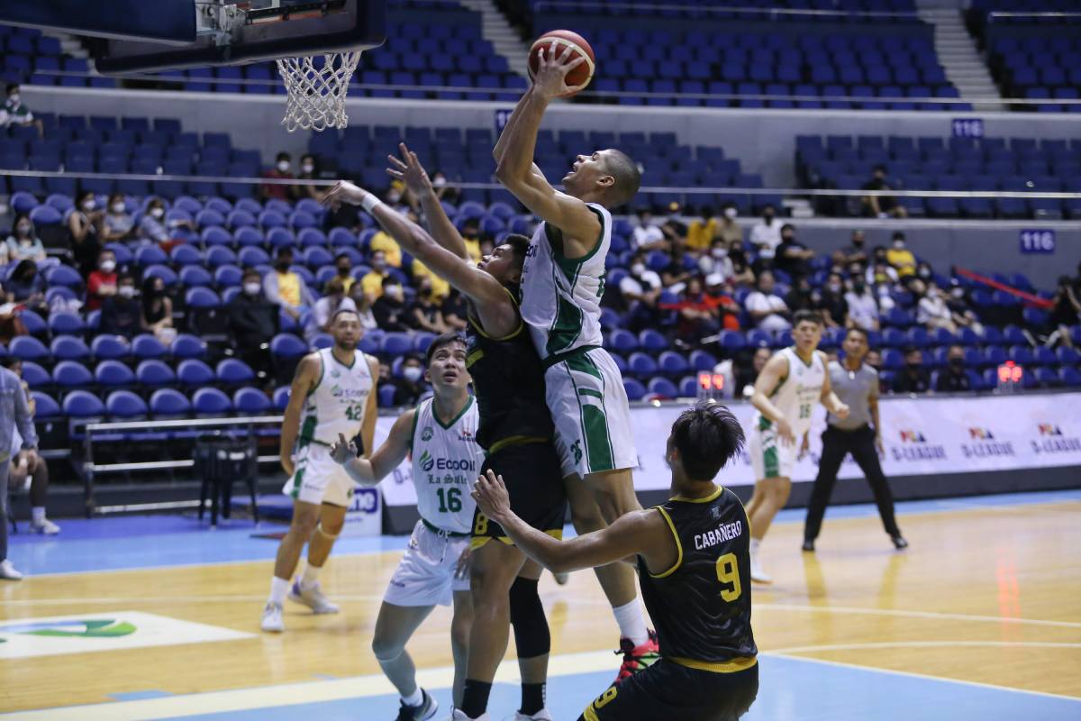 2022-PBA-D-League-Aspirants-Cup-DLSU-vs-UST-Michael-Phillips Pumaren expects Mike Phillips to grow more in D-League Basketball DLSU News PBA D-League  - philippine sports news