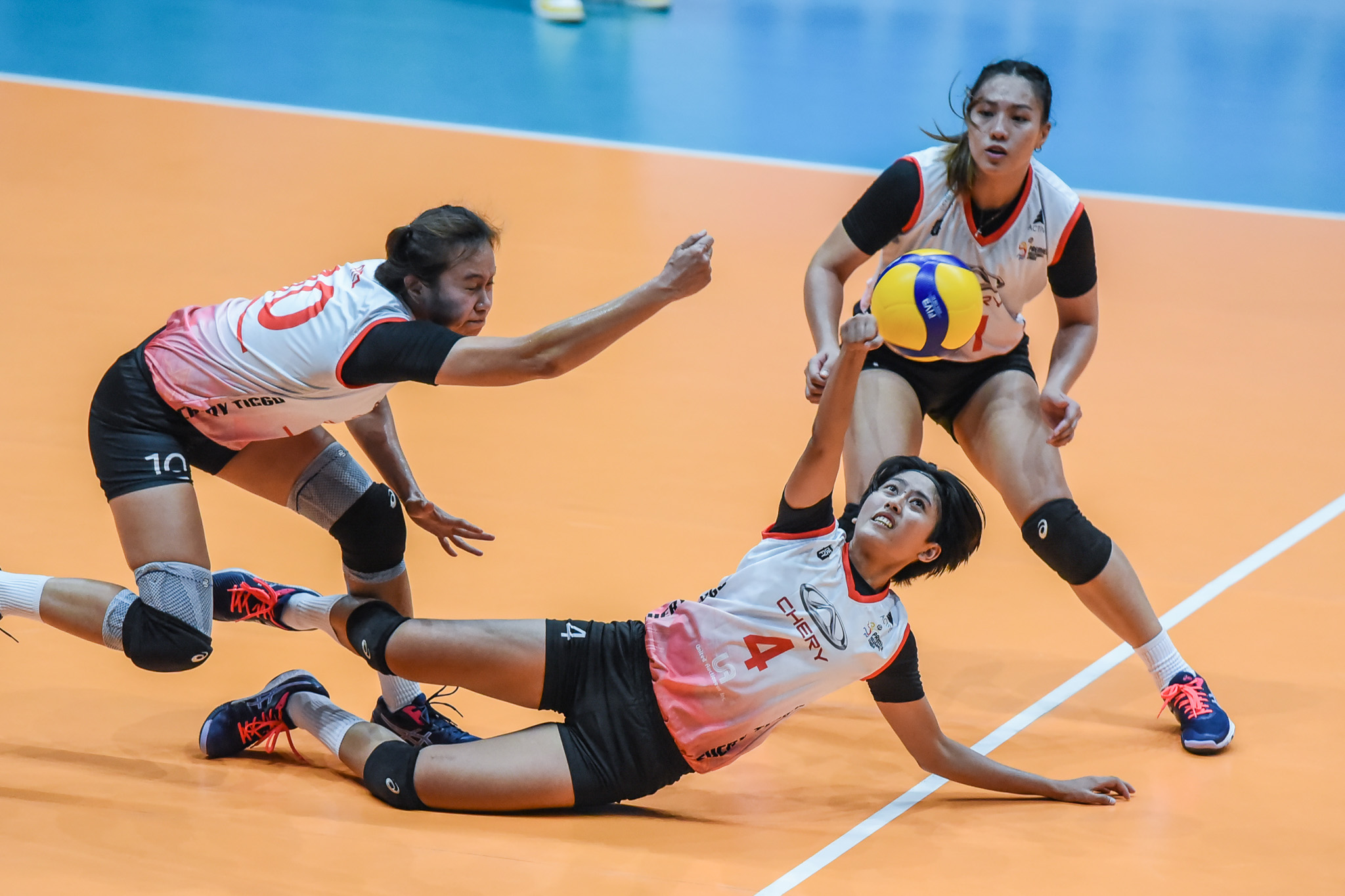 2022-PVL-Invitational-Choco-Mucho-vs.-Chery-Tiggo-Jasmine-Nabor-5948 Esteban hopes rest of Crossovers step up as Chery experiences manpower woes News PVL Volleyball  - philippine sports news
