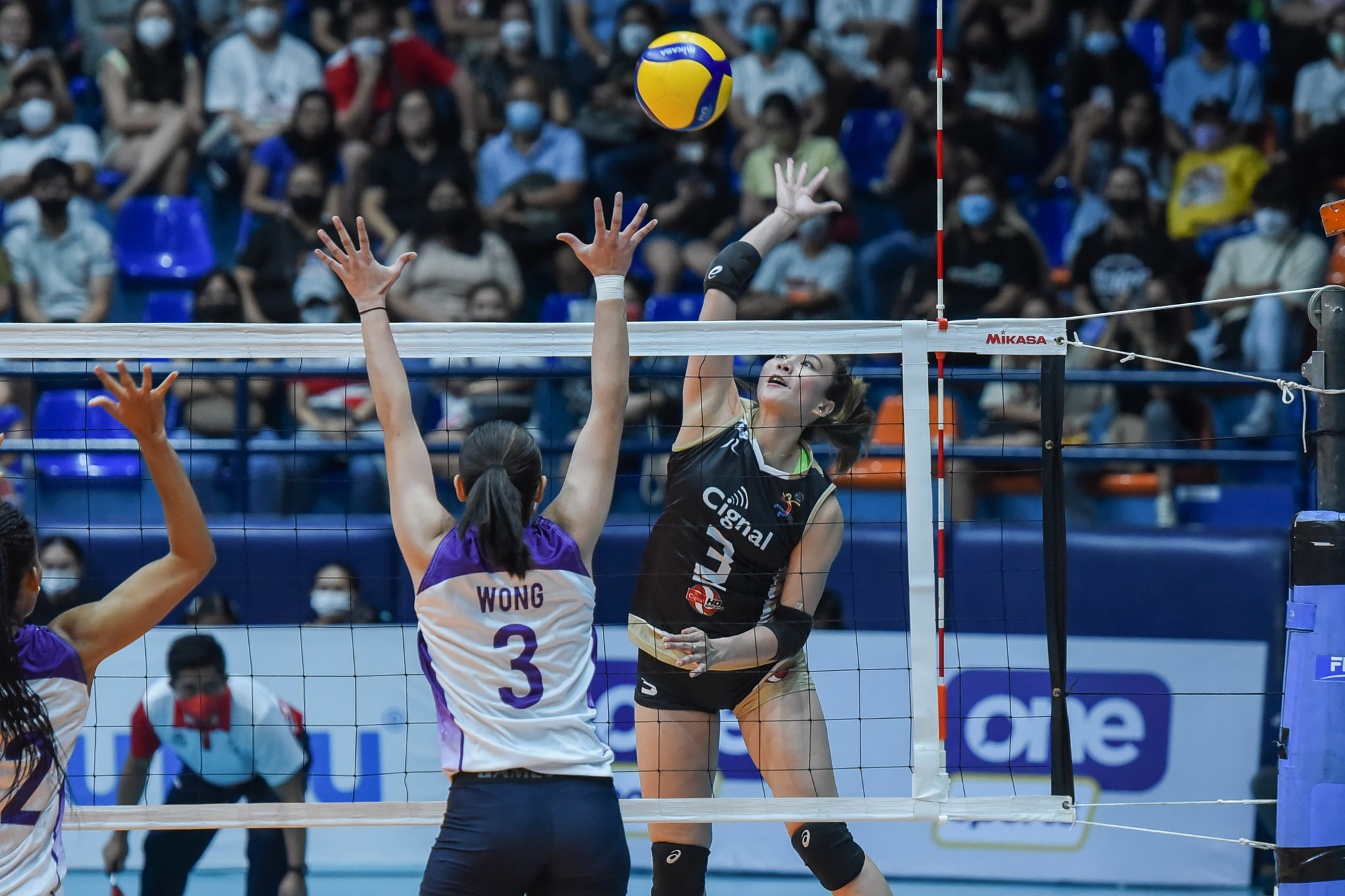 2022-PVL-Invitational-Cignal-vs.-Choco-Mucho-Rachel-Daquis-7258-1 Daquis says Cignal gained more than just a win vs Choco Mucho News PVL Volleyball  - philippine sports news