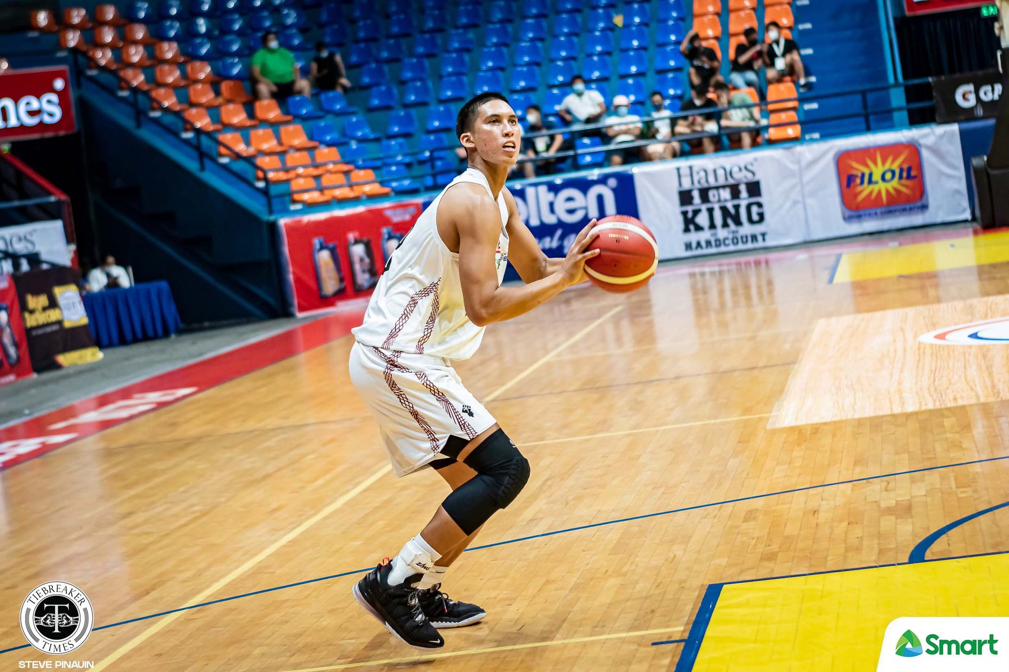 2022-Filoil-Ecooil-Preseason-Cup-CSB-vs-UP-Zavier-Lucero Galinato has no regrets skipping UAAP 84: 'I just want to play my last year with Zav' Basketball News UP  - philippine sports news