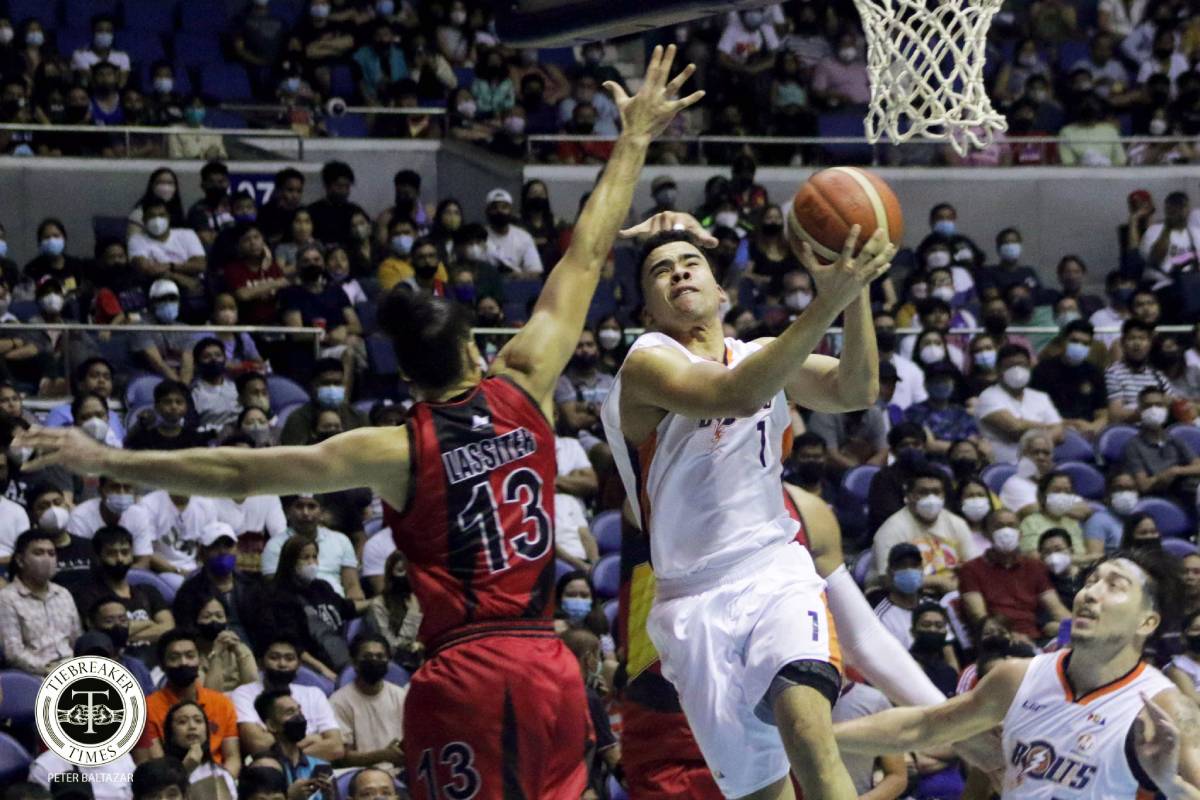 2022-PBA-Philippine-Cup-San-Miguel-vs-Meralco-Aaron-Black Game 6 Aaron: Young Black makes dad proud with takeover performance Basketball News PBA  - philippine sports news