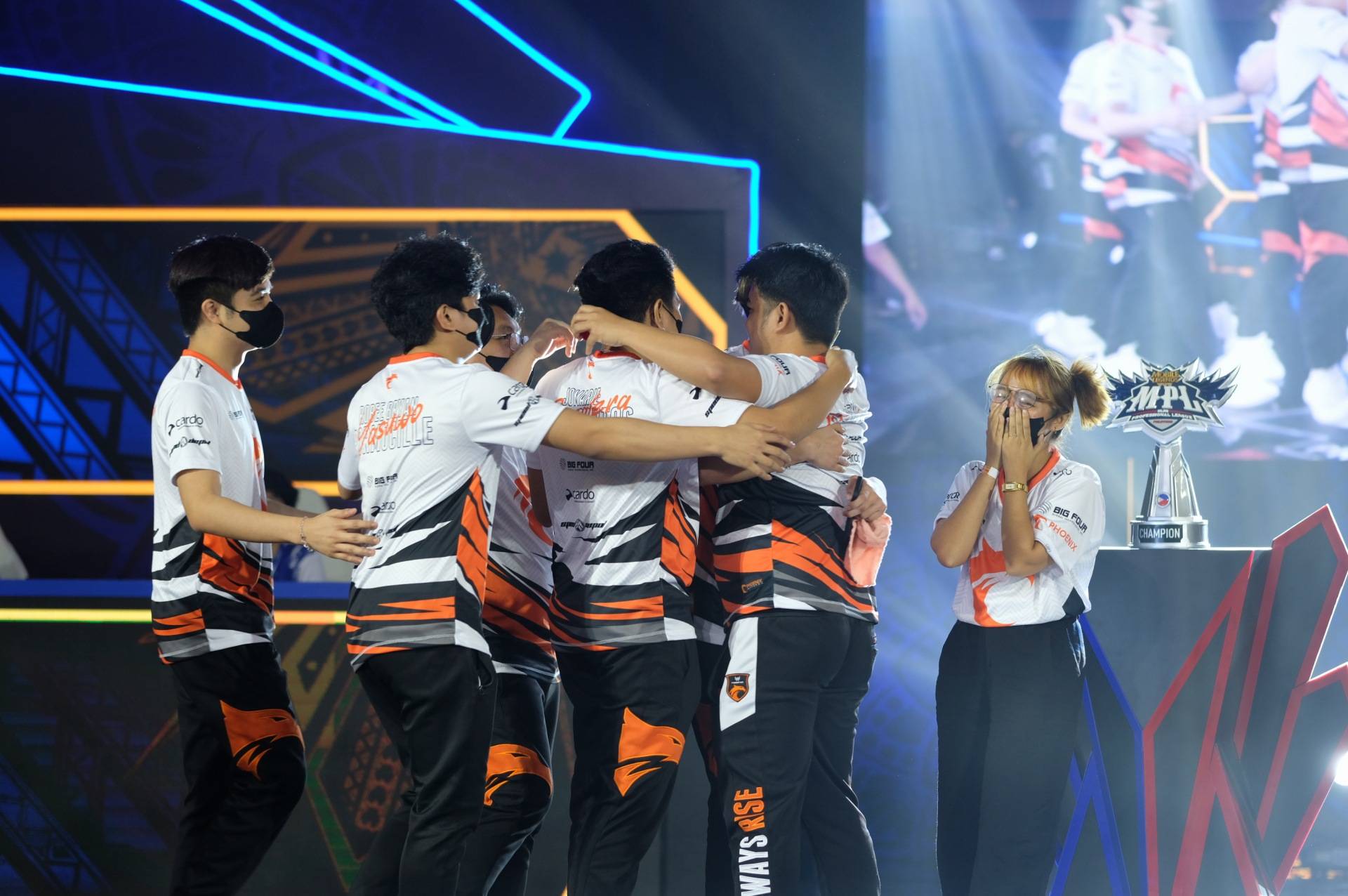 MPL-PH-9-TNC-celebration Benthings, TNC out to be part of M4 ESports Mobile Legends MPL-PH News  - philippine sports news