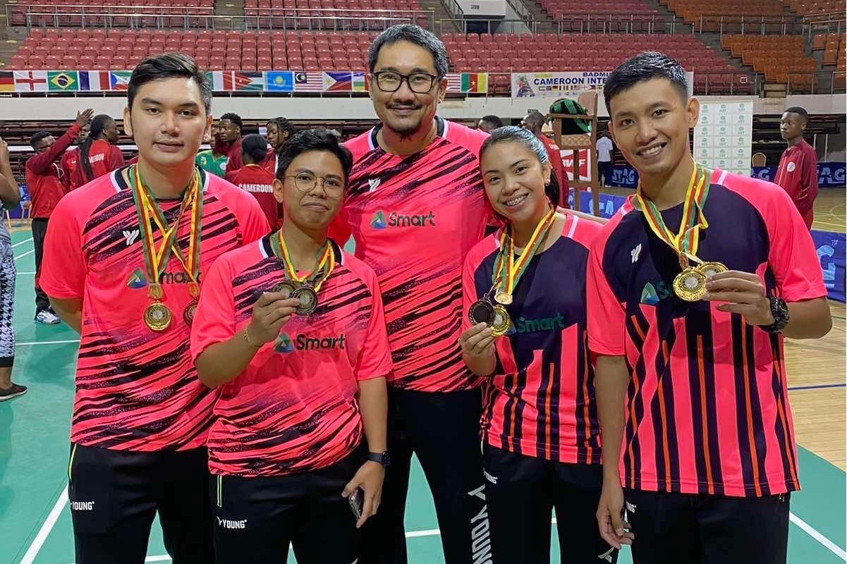 Christian-Bernardo-Thea-Pomar-Rosman-Razak-Yssa-Leonardo-Alvin-Morada Smash Pilipinas has fruitful campaign in Africa Badminton News  - philippine sports news