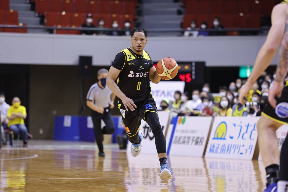 2022-23-B.League-Division-II-season-Kagawa-Roosevelt-Adams B2: Jordan, Kobe continue to shine, lead Nagasaki, Chiba to seventh win Basketball News  - philippine sports news
