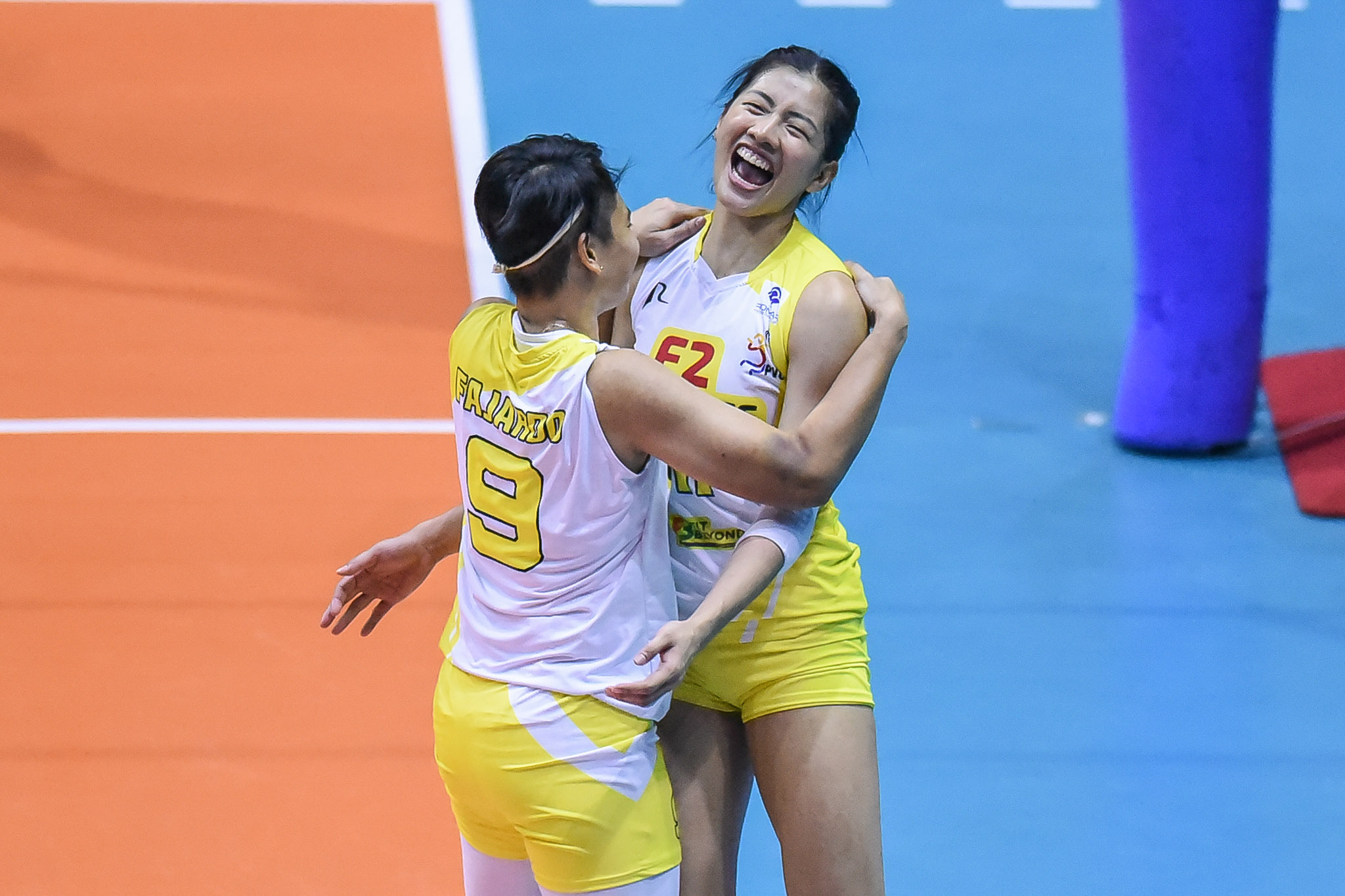 Creamline sweeps F2 Logistics, clinches finals ticket