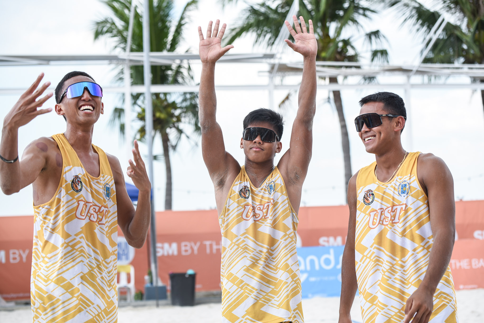 UAAP-MBVB-UST-2 UAAP 85 MBVB: UST's Requinton-Varga downs NU's Buytrago-Salvador for fourth straight crown ADMU Beach Volleyball FEU News NU UAAP UST  - philippine sports news