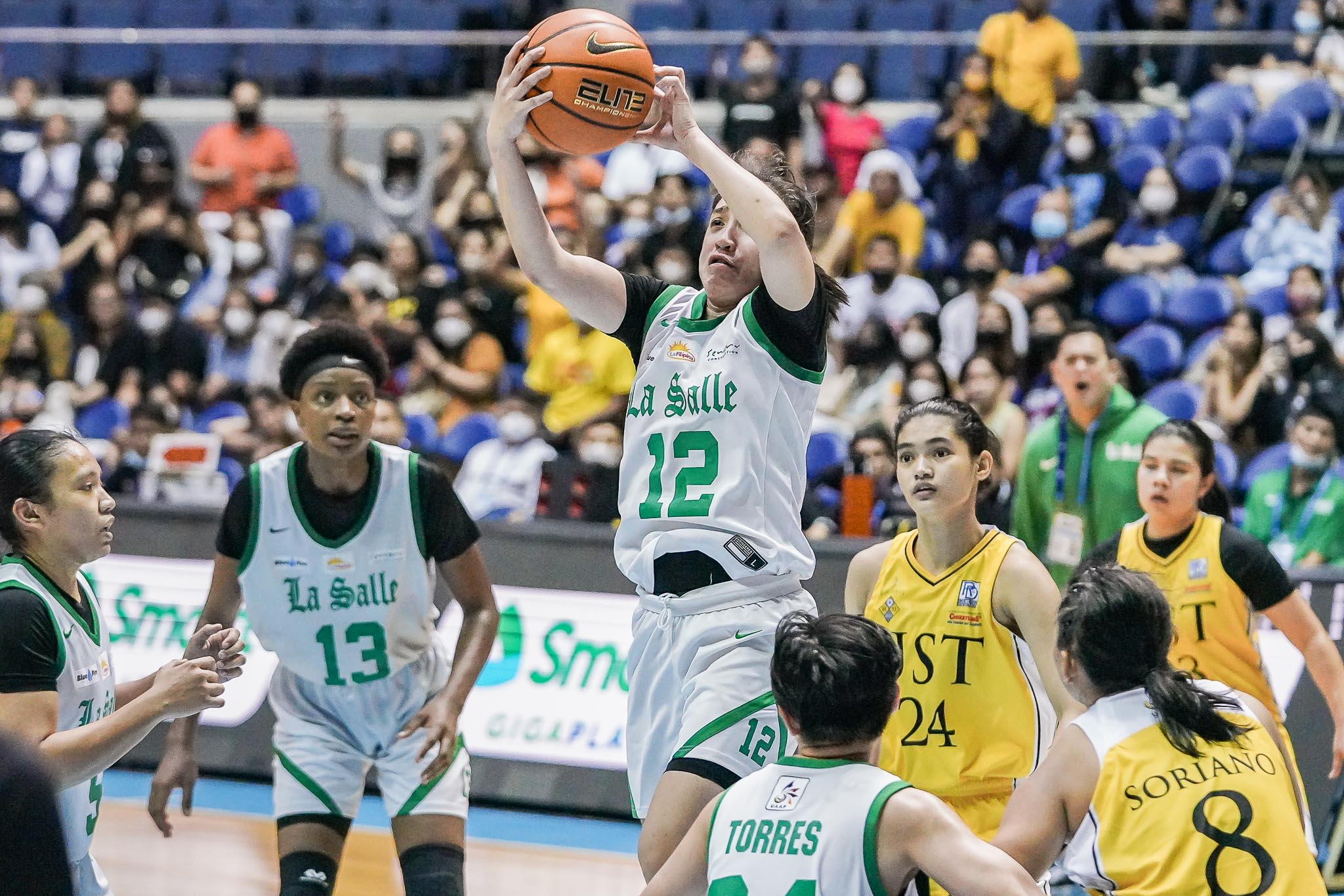 UAAP-WBB-Lee-Sario-DLSU Cholo Villanueva rues La Salle complacency vs UST Basketball DLSU News UAAP  - philippine sports news