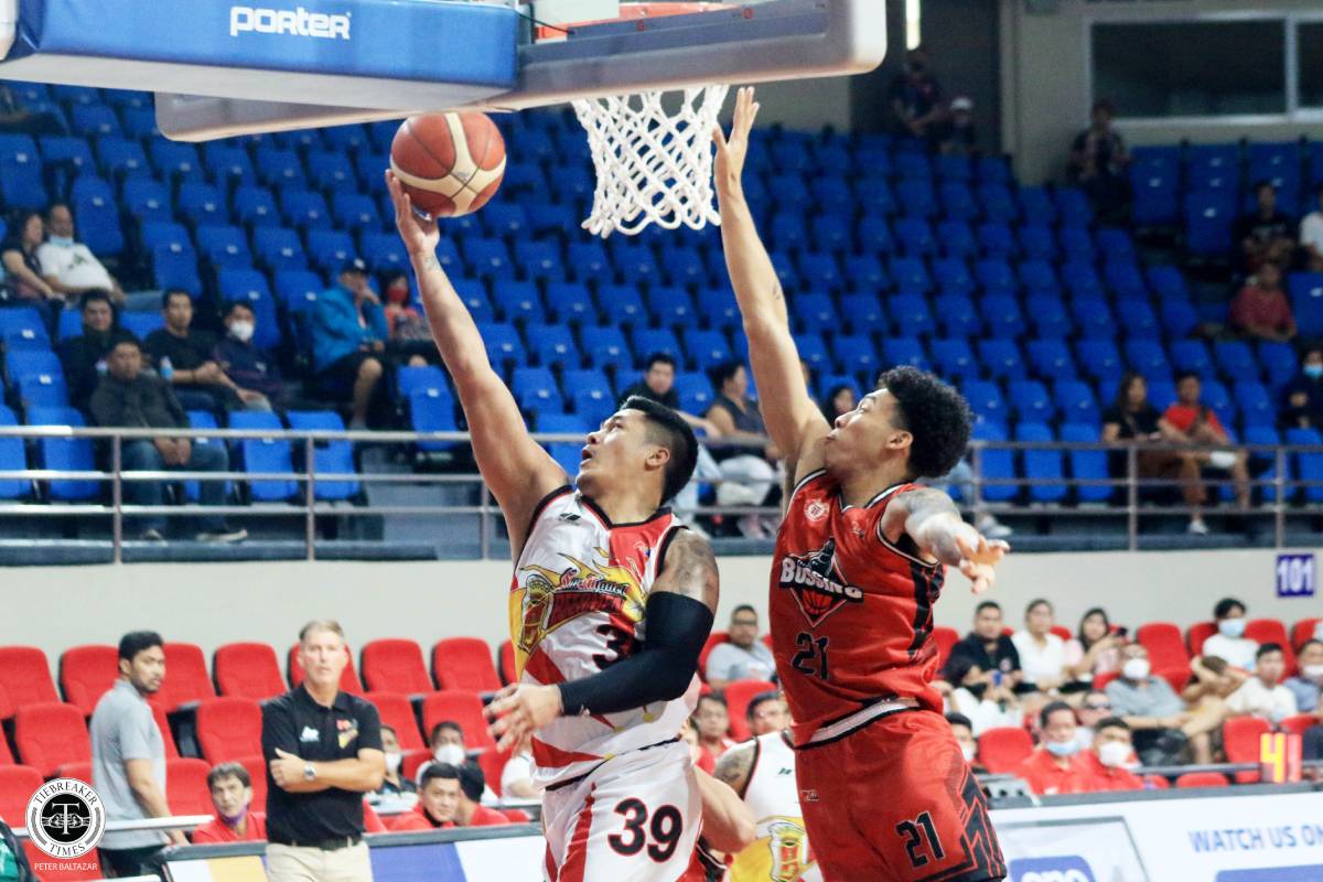 2023-PBA-Governors-Cup-Blackwater-vs-San-Miguel-Jericho-Cruz Though saddened by Leo Austria's situation, Jericho Cruz vows to remain a pro in SMB Basketball News PBA  - philippine sports news
