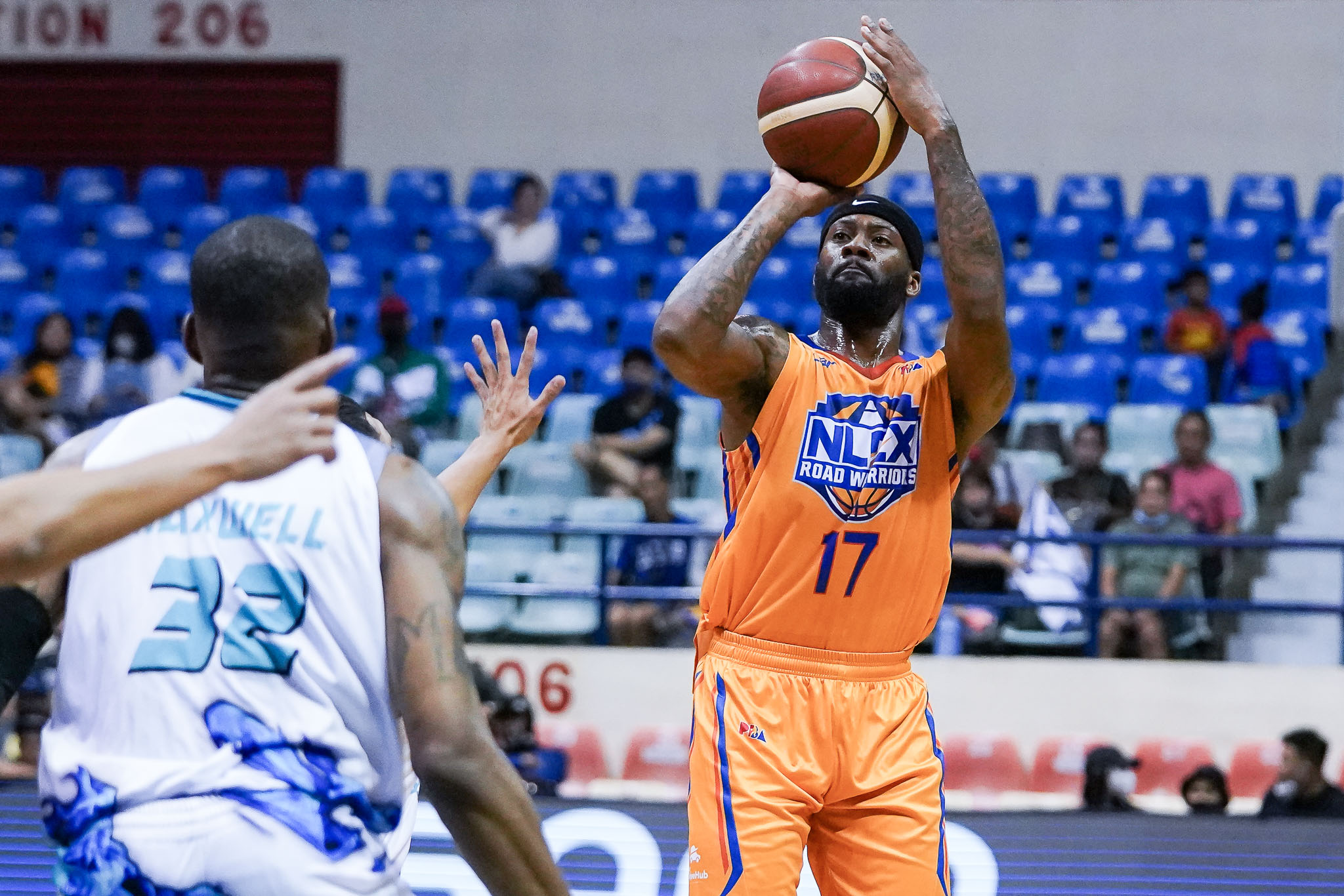 2023-PBA-Governors-Cup-NLEX-vs-Phoenix-Jonathon-Simmons Simmons saddened NLEX stint had to end early, but family comes first Basketball News PBA  - philippine sports news